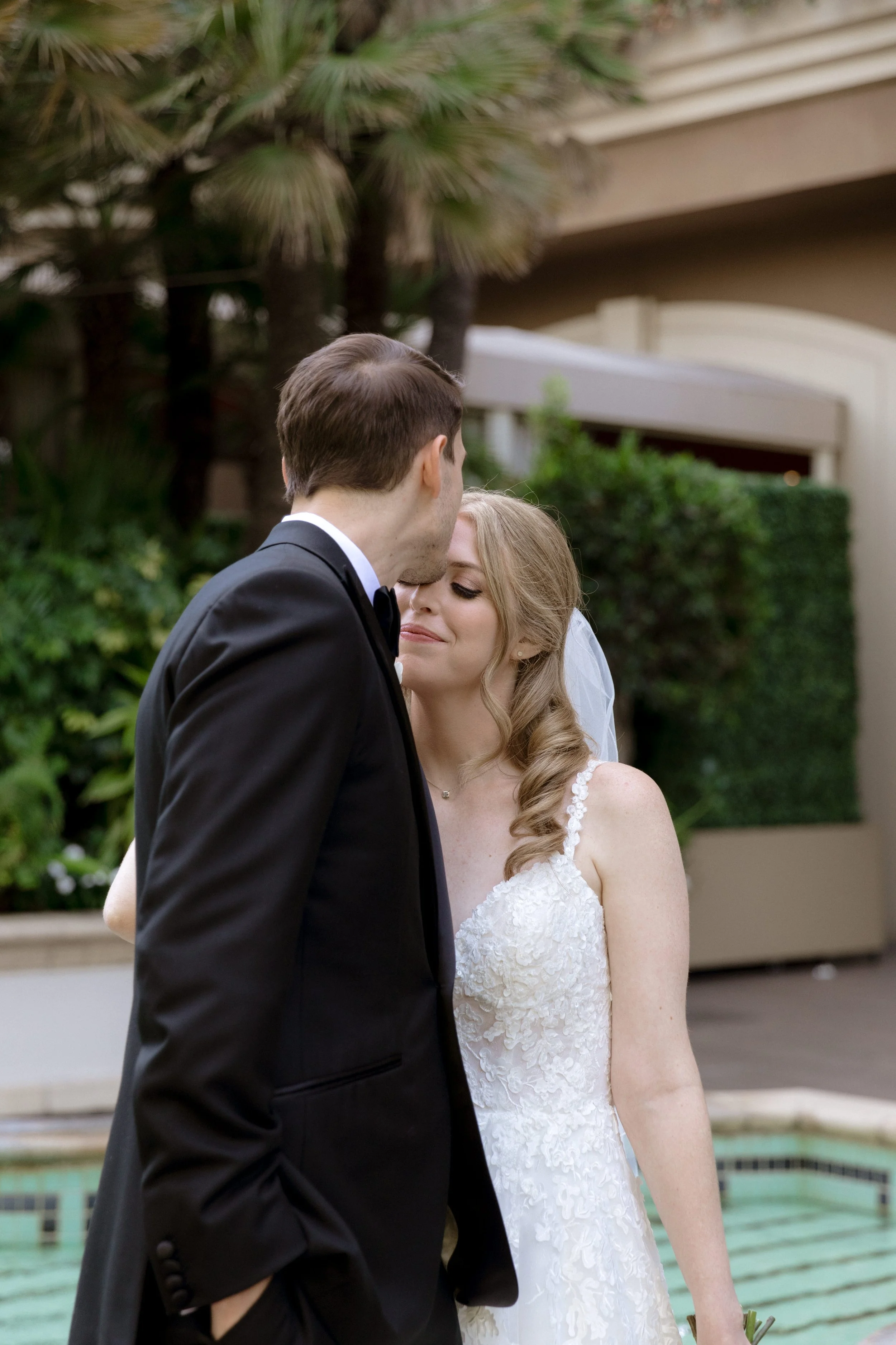 FOUR-SEASONS-HOTEL-LOS-ANGELES-AT-BEVERLY-HILLS-WEDDING-KSP-STUDIO-FIRST-LOOK-34.jpg