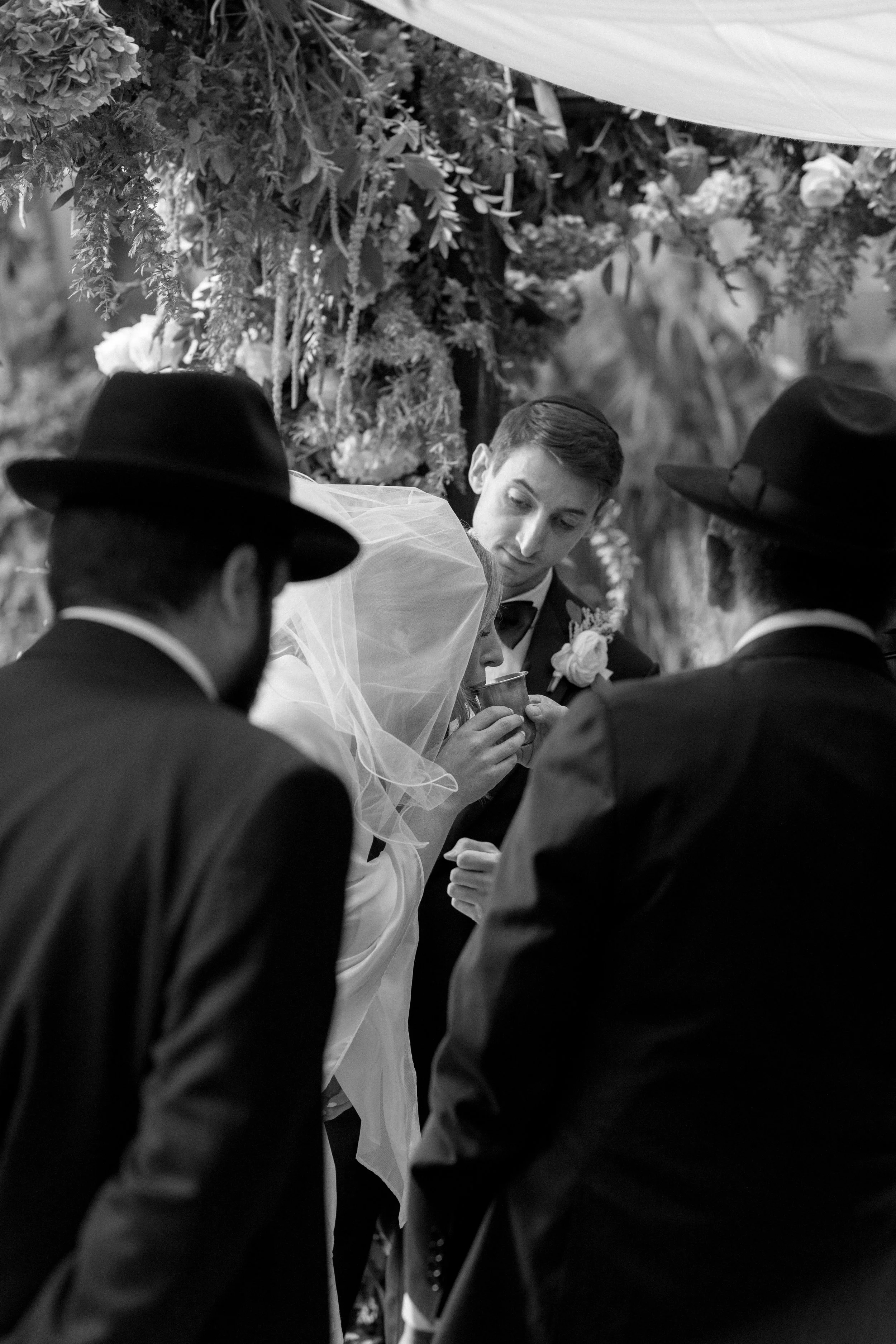 FOUR-SEASONS-HOTEL-LOS-ANGELES-AT-BEVERLY-HILLS-WEDDING-KSP-STUDIO-CEREMONY-77.jpg