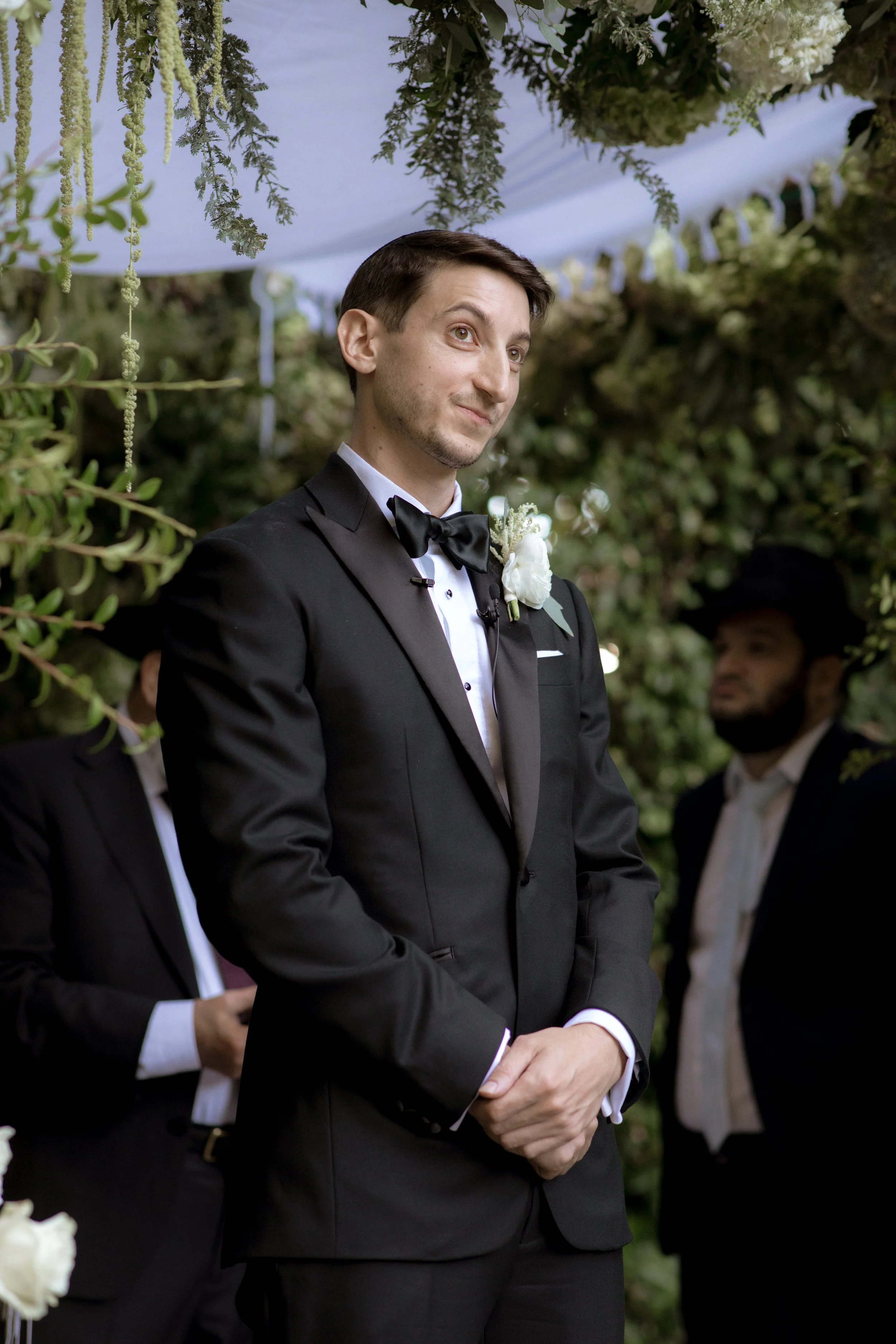 FOUR-SEASONS-HOTEL-LOS-ANGELES-AT-BEVERLY-HILLS-WEDDING-KSP-STUDIO-CEREMONY-52.jpg