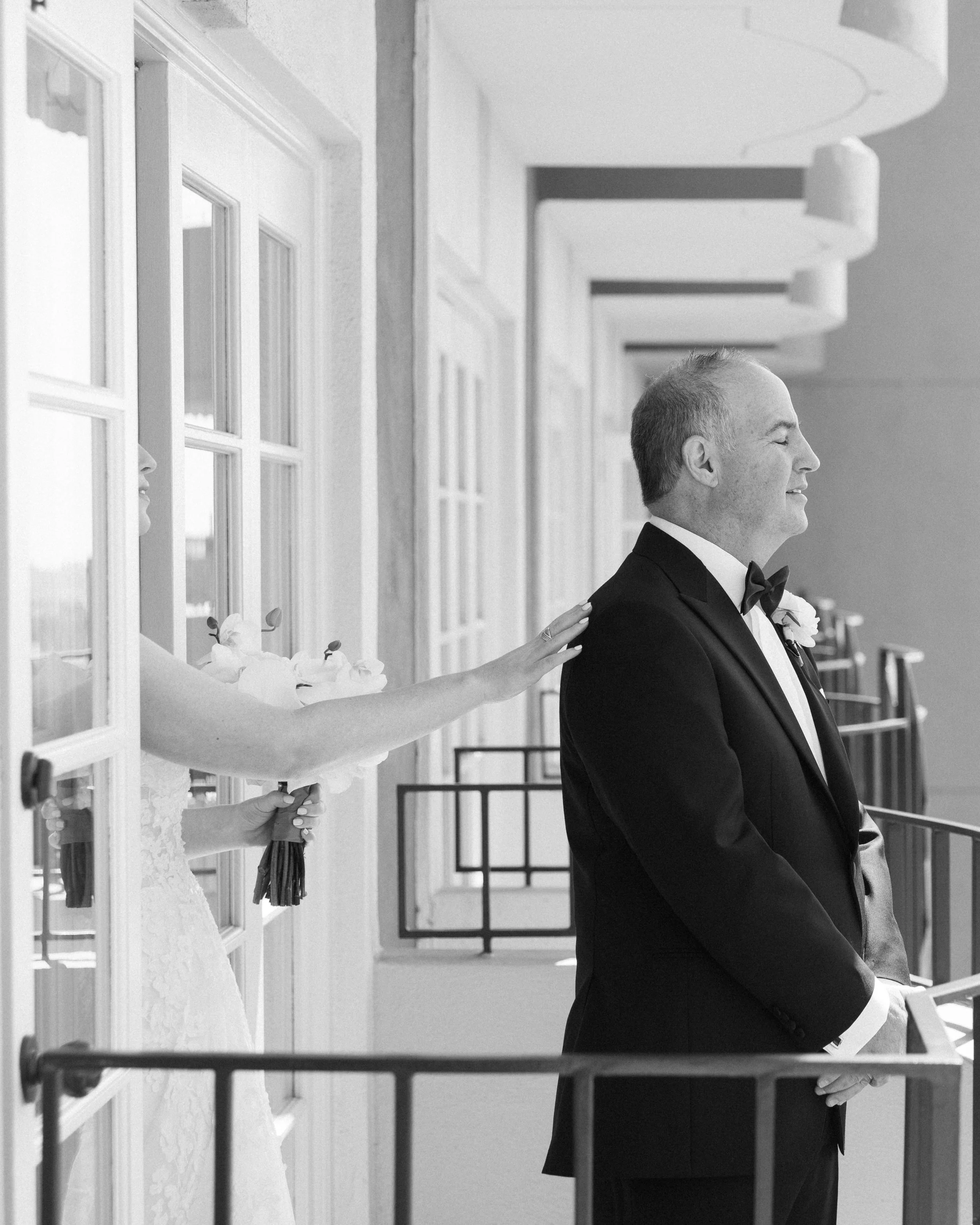FOUR-SEASONS-HOTEL-LOS-ANGELES-AT-BEVERLY-HILLS-WEDDING-KSP-STUDIO-DAD-FIRST-LOOK-6.jpg