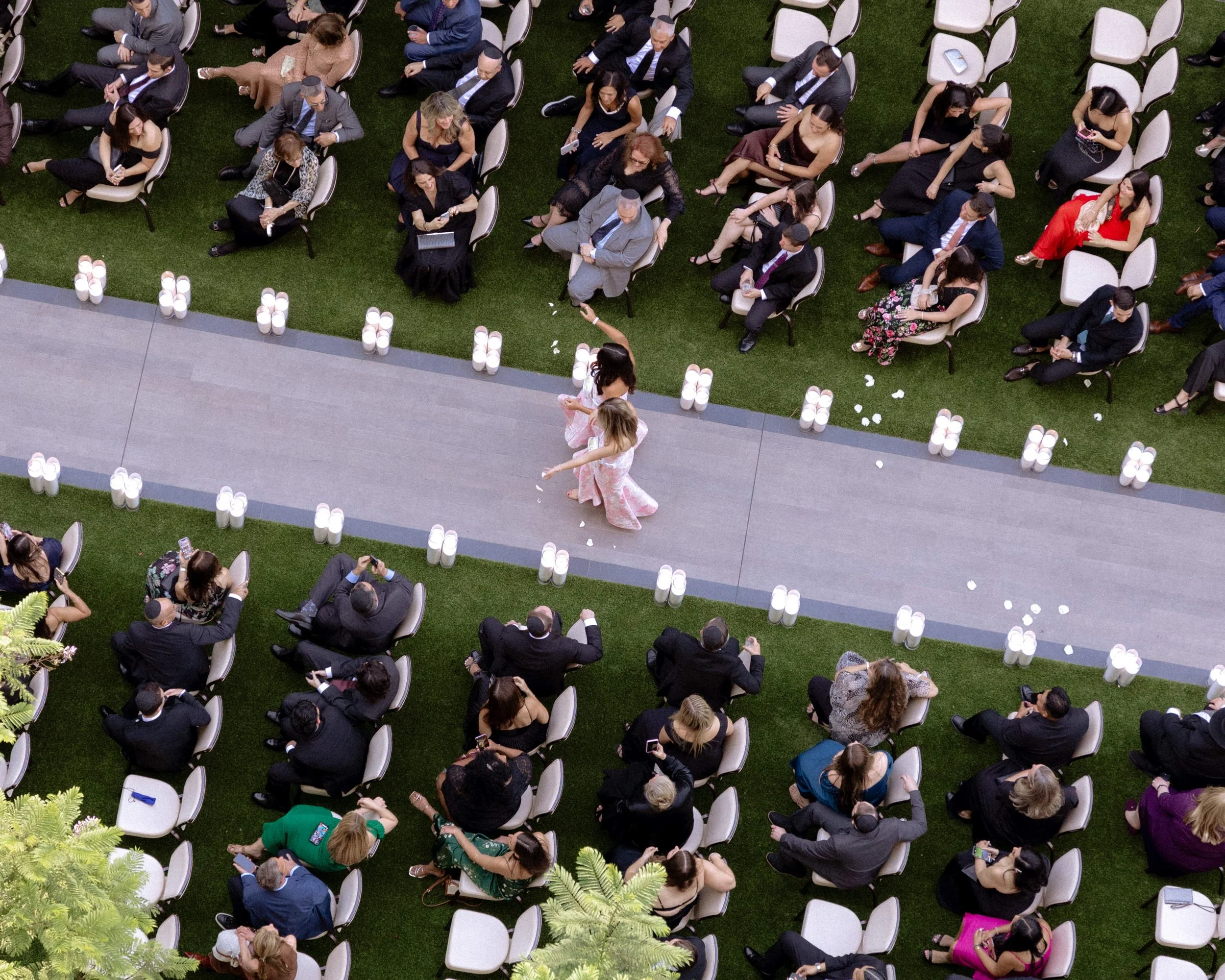 FOUR-SEASONS-HOTEL-LOS-ANGELES-AT-BEVERLY-HILLS-WEDDING-KSP-STUDIO-CEREMONY-48.jpg