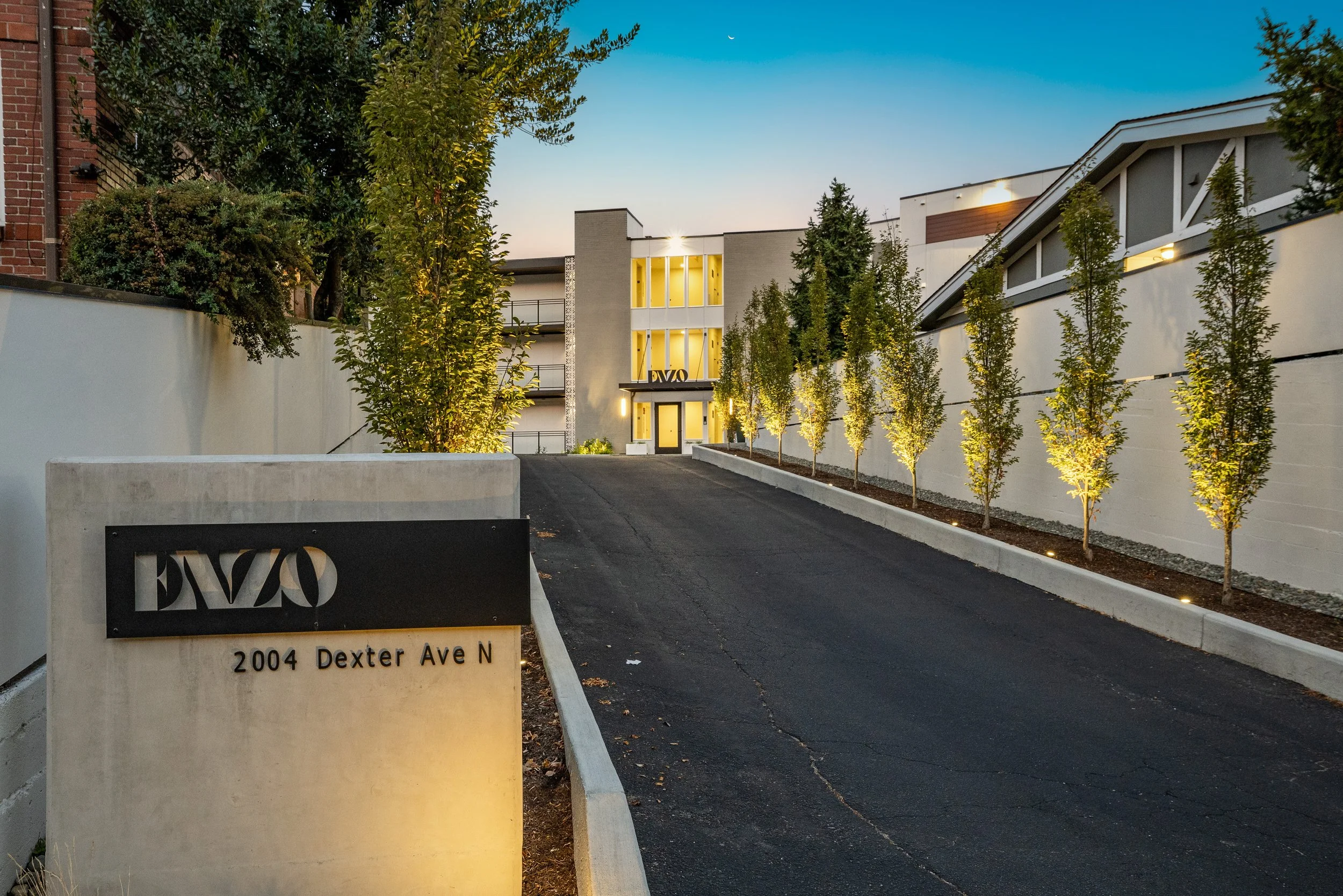 01-2004 Dexter Ave N-9.jpg