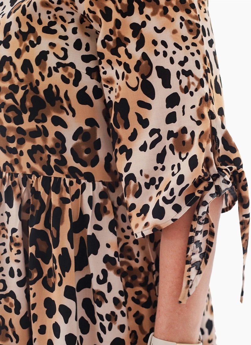 Anna-King-One-Piece-Wonder-Dress-2_dapz-4l-1.jpeg