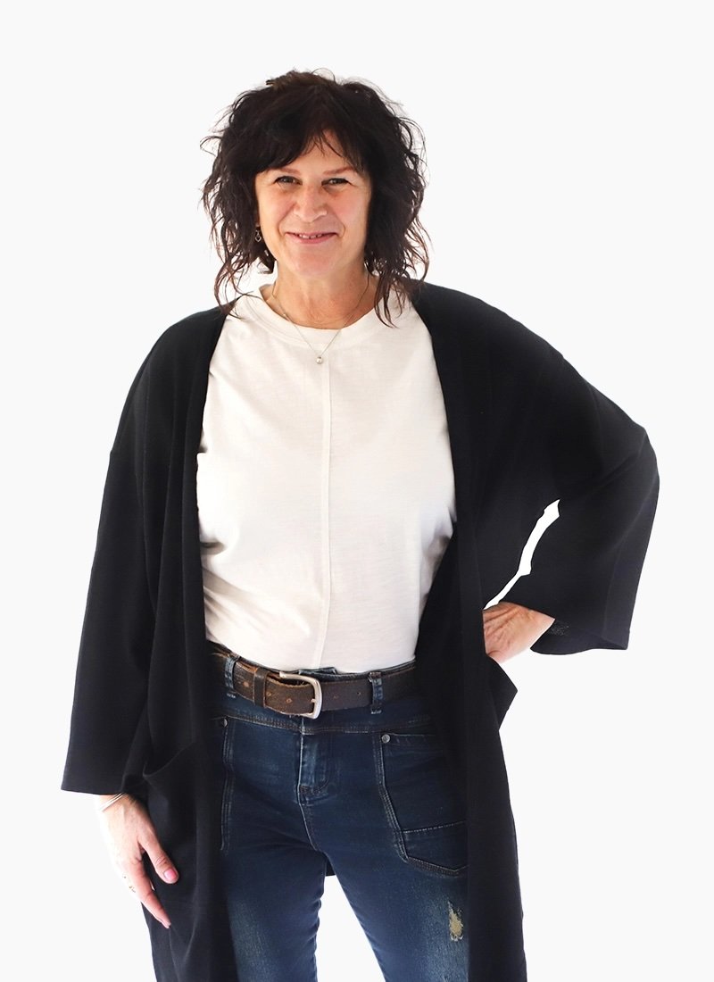 Anna-King-Pick-Pocket-Cardi-4-1.jpeg