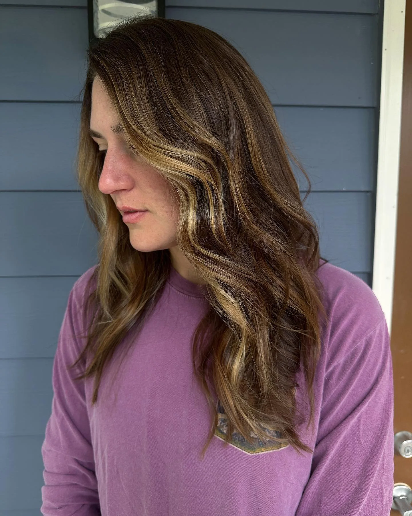 Some beachy pops #lknhair #wella #wellahair #clthair #cltstylist #mooresville #charlotte #cornelius #huntersville #balayage #lkn #wellalife #ombre #haircolor #balayageartist #mastersofbalayage #lakenorman #lakenormanhair #redken #redkenhair #cltbalay
