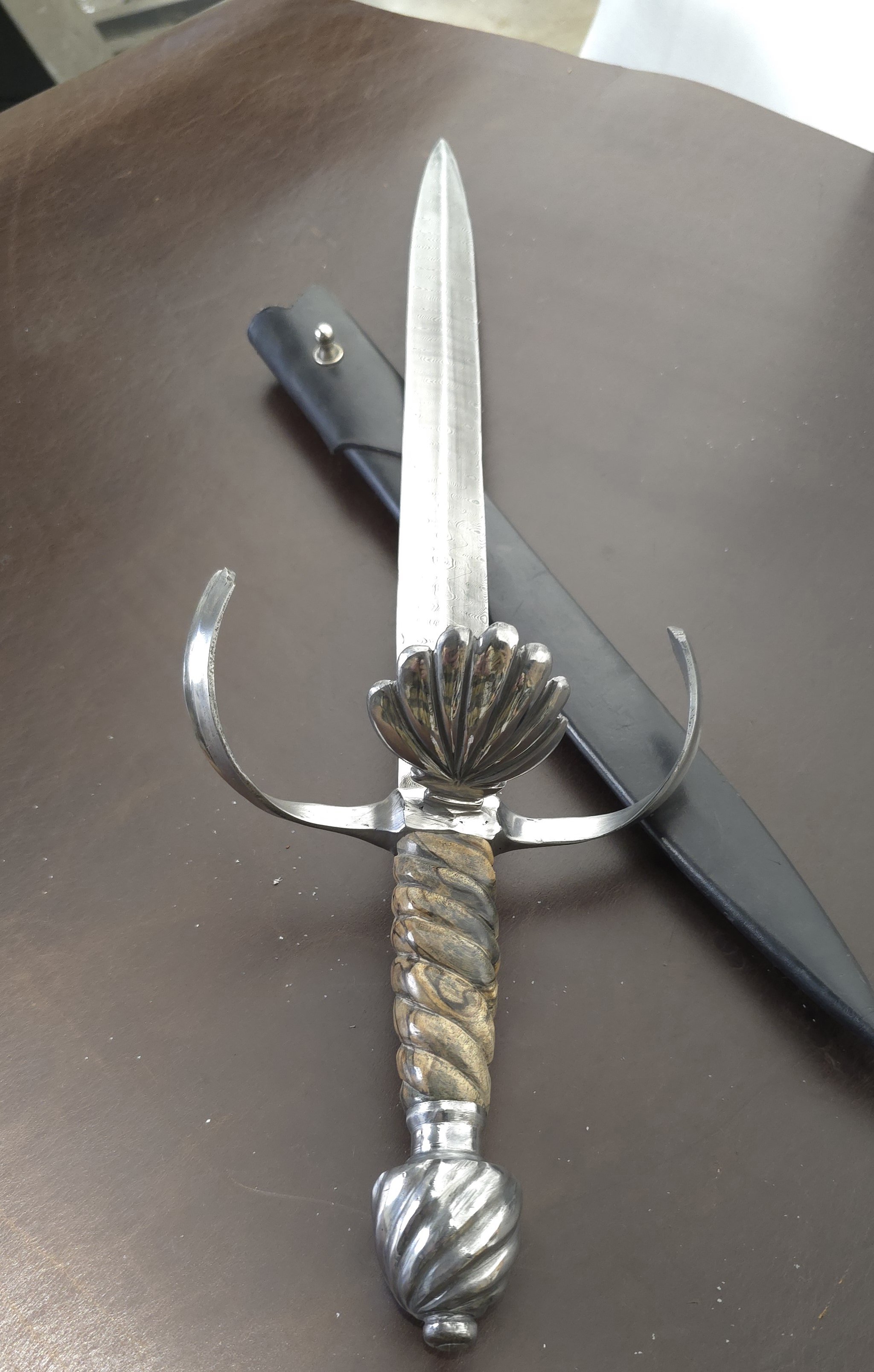 Elizabethan Parrying Dagger