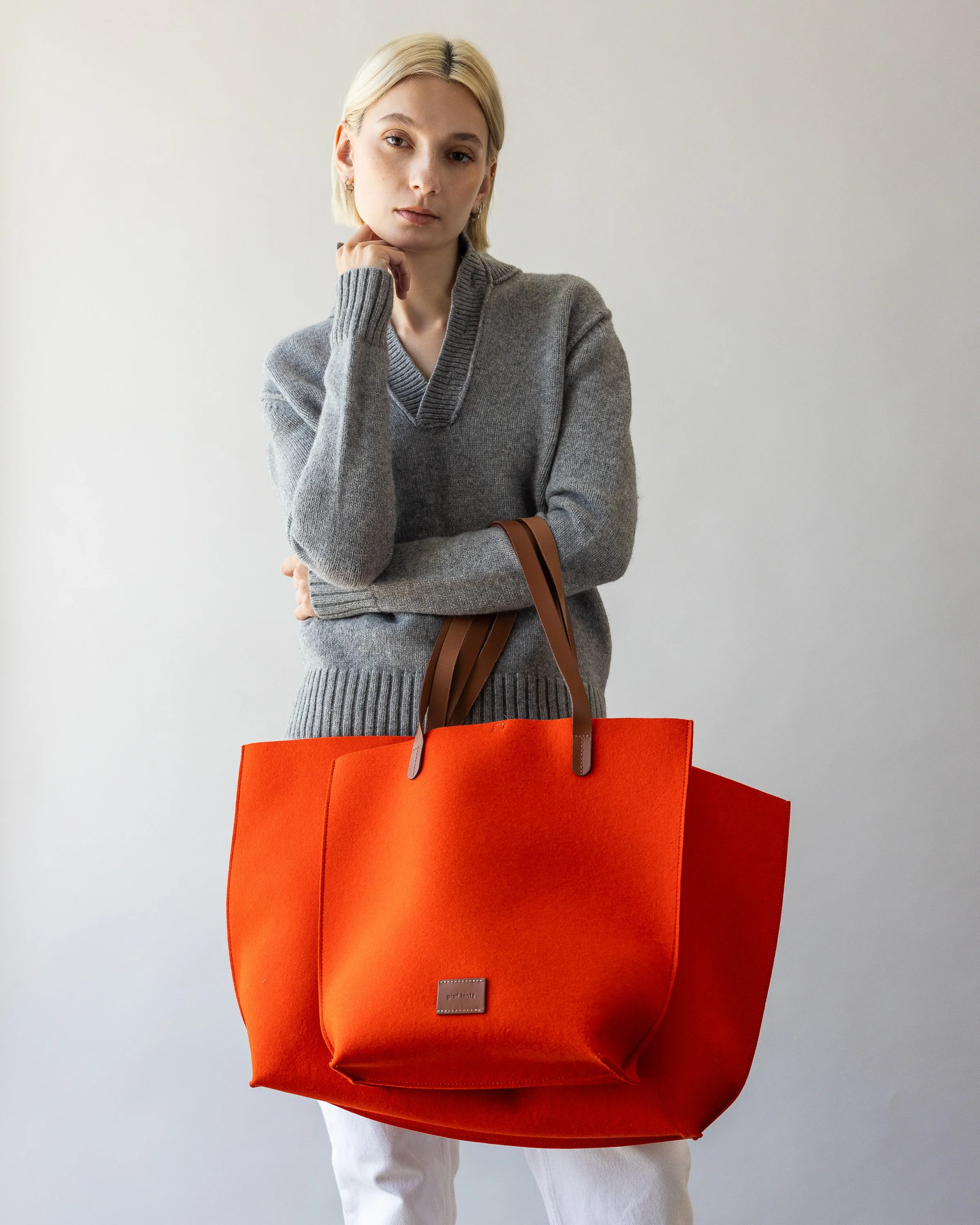 hana tote orange felt 06.jpg