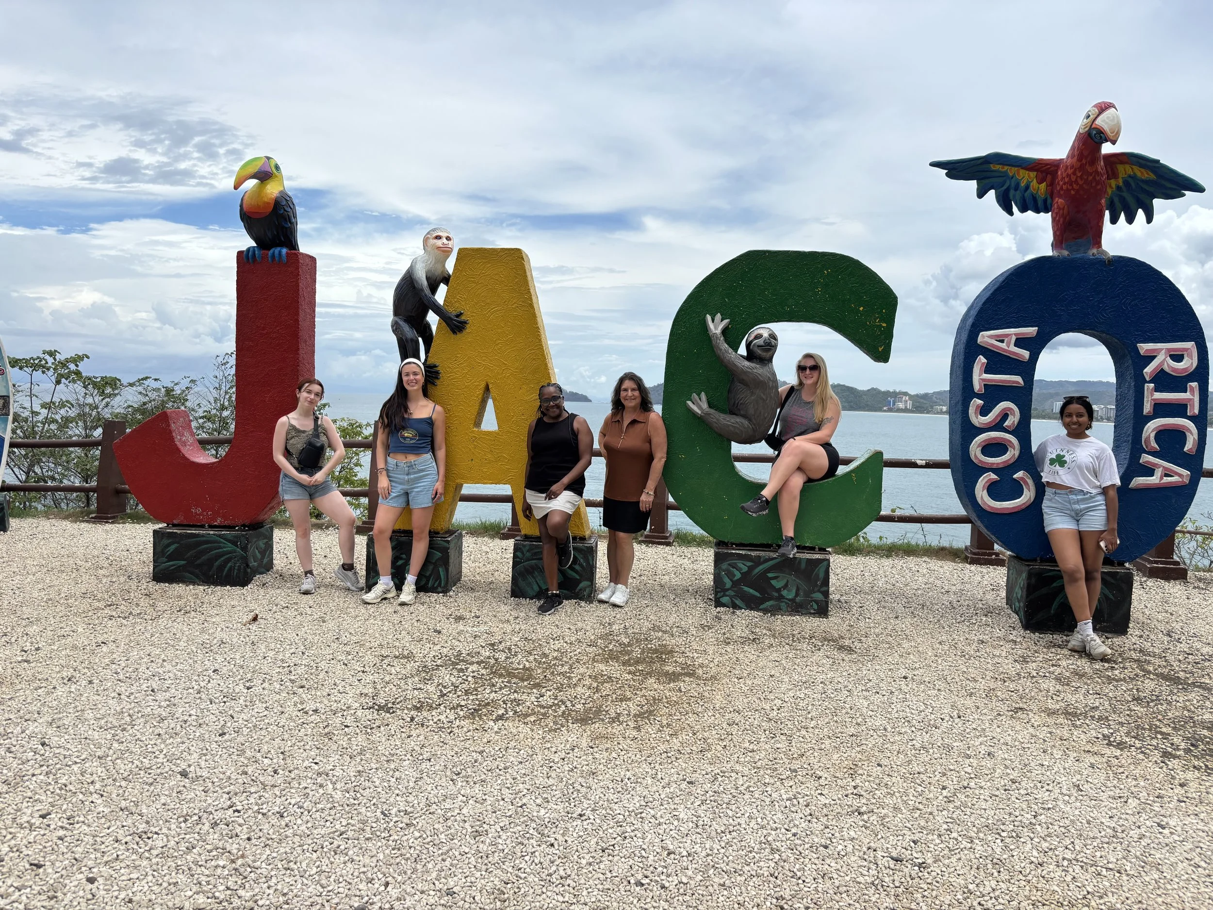 Group Picture at Women Only Coworking Retreat in Costa Rica
