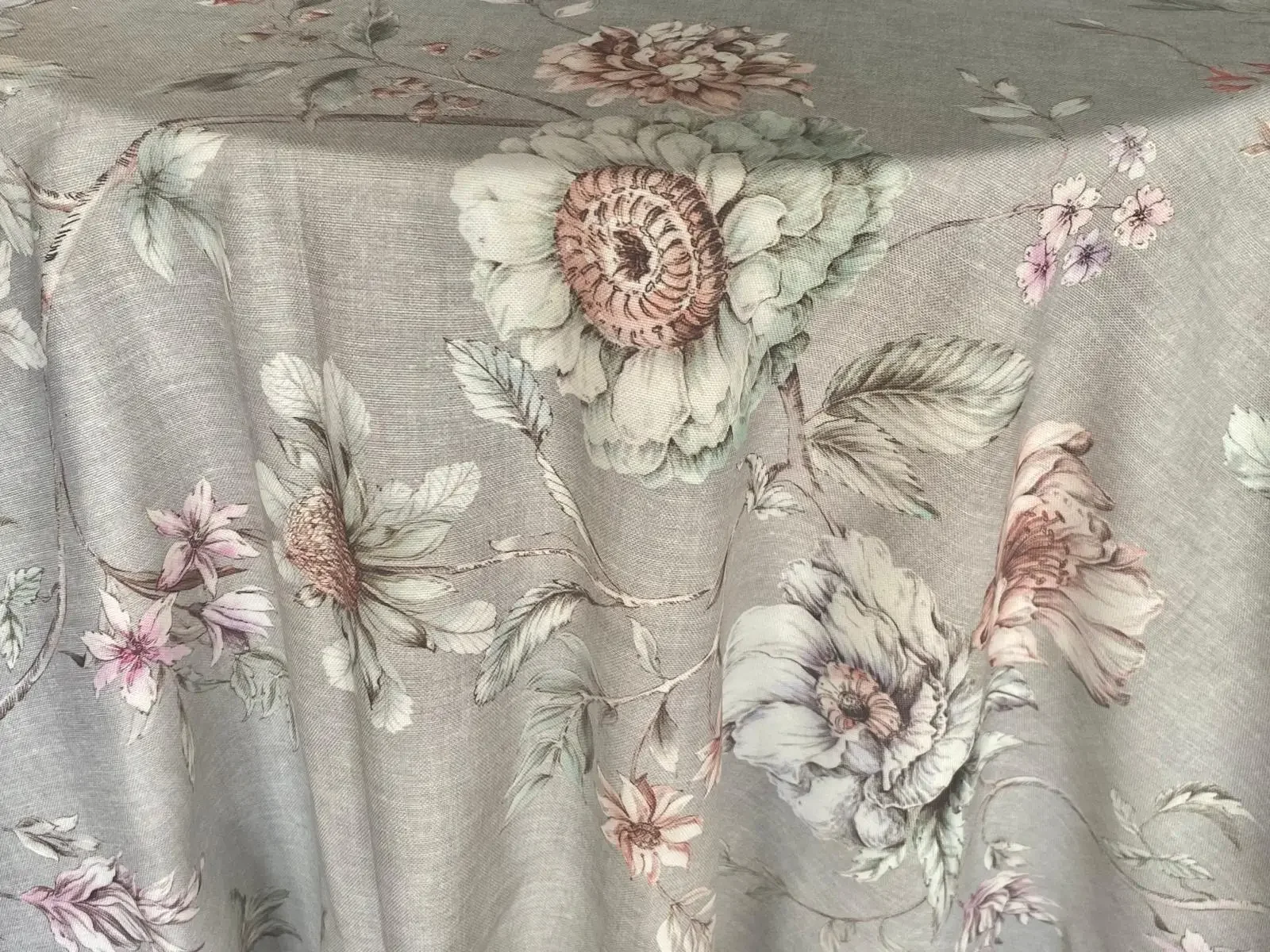 Floral Garden Table Cover