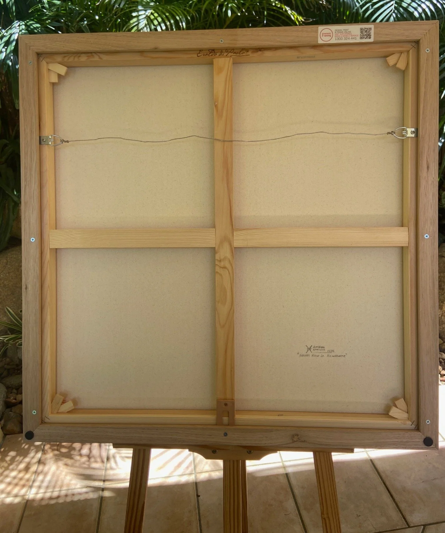 Picture of the canvas back and hanging hardware.JPG