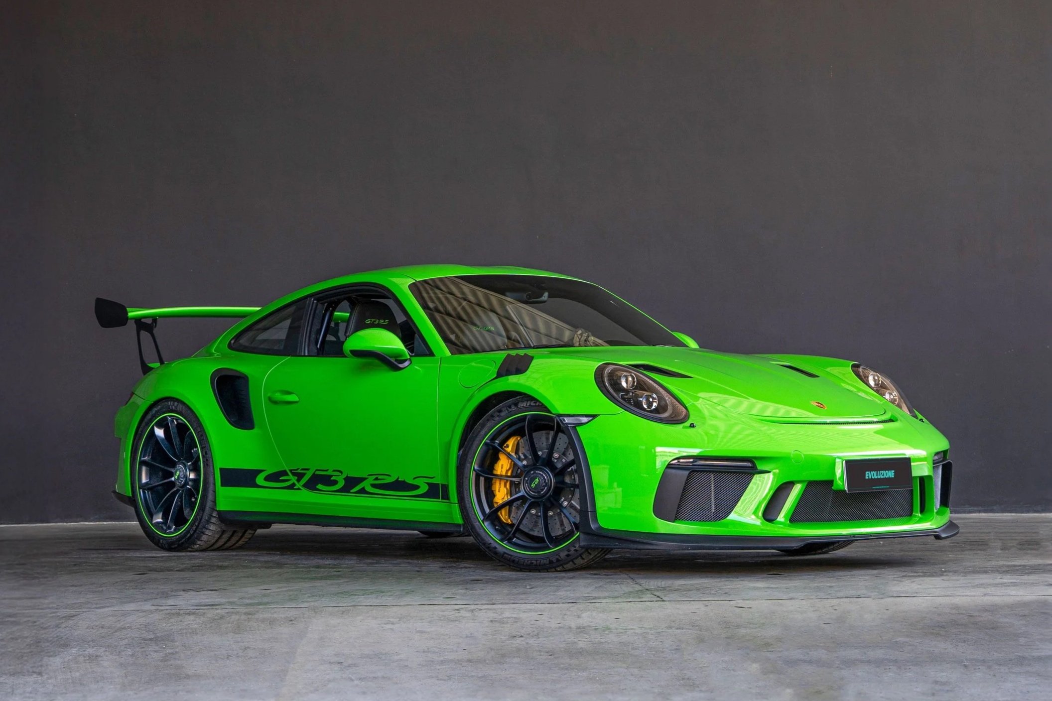 PORSCHE_GT3_RS_SOLD.jpg