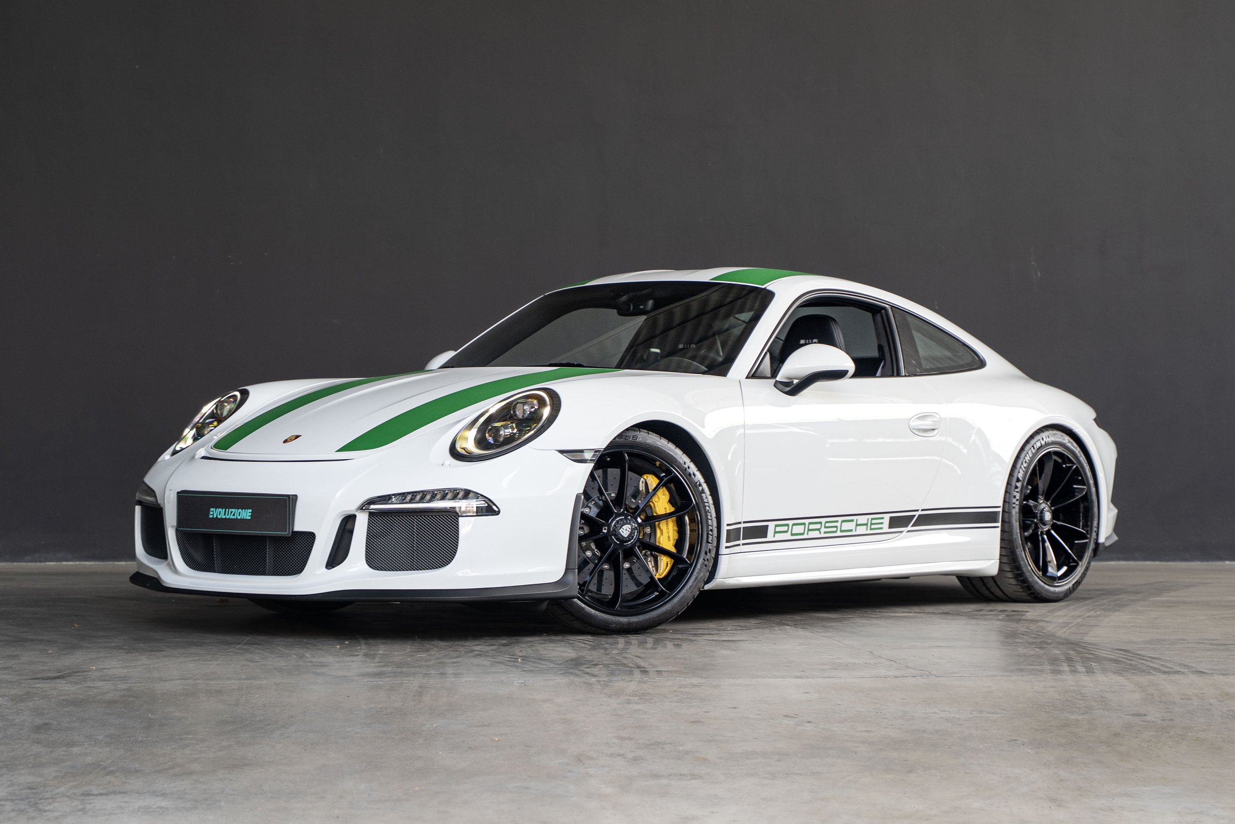 PORSCHE_991_R_SOLD.jpg