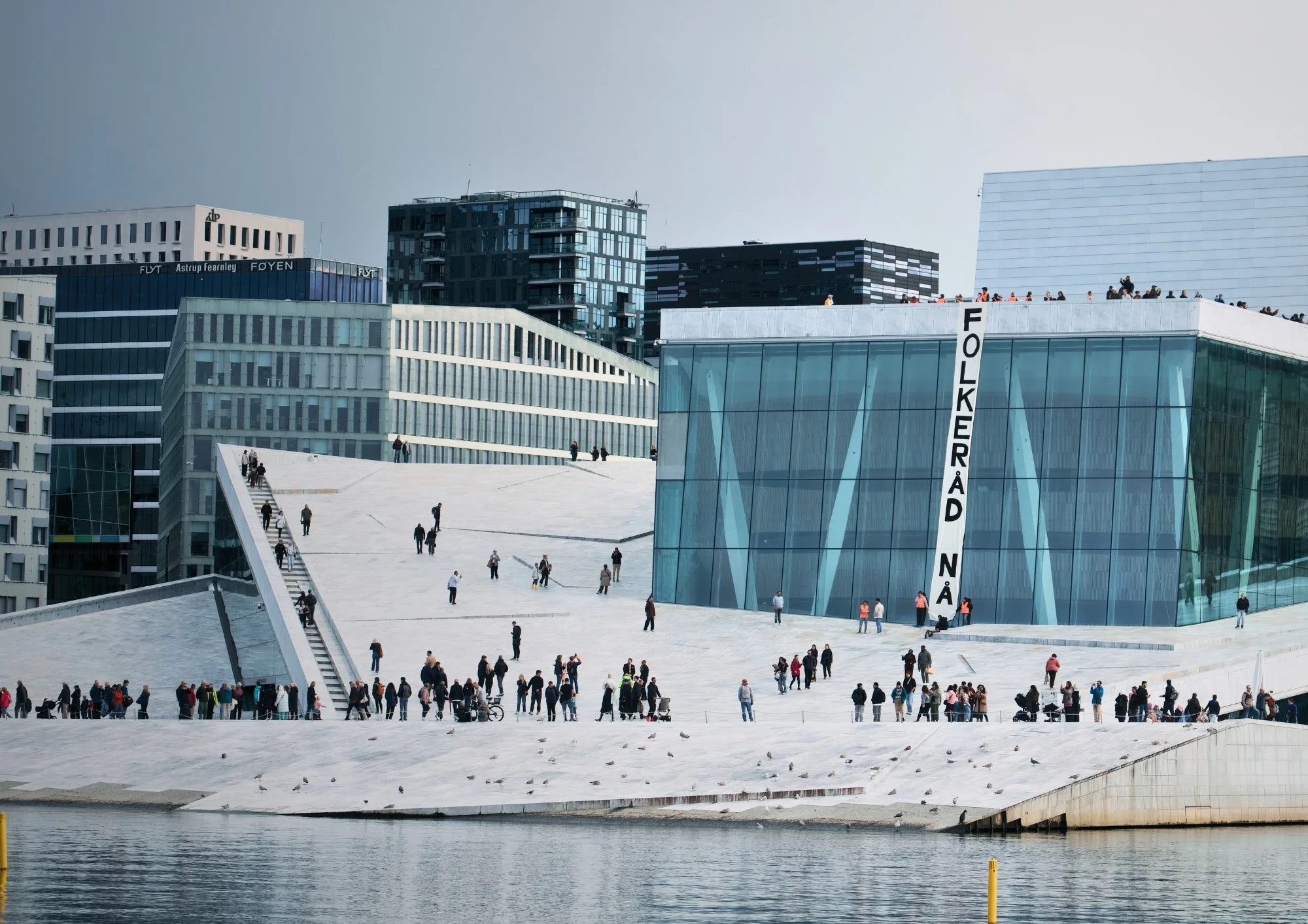 Lanserer ulydig demokrati-kampanje: krever et folkeråd for Oljefondet