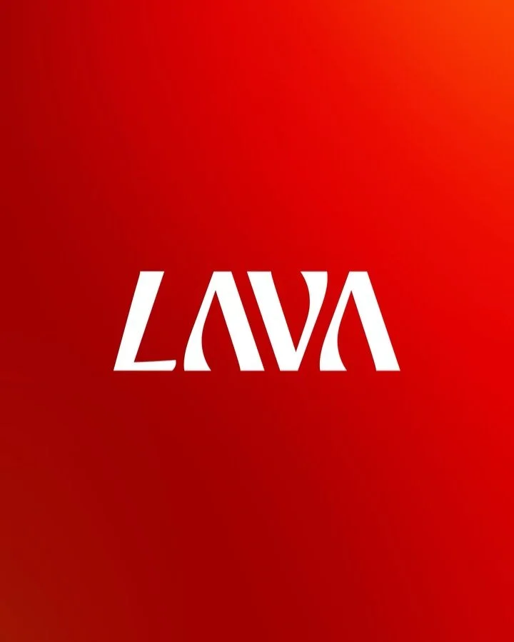 Branding voor @lavabelgium 

We ontwikkelden een visuele identiteit die de warmte naar de dansvloer brengt, vertaald naar een herkenbare, sterke stijl.

Sfeerbeelden door jensvermeulen