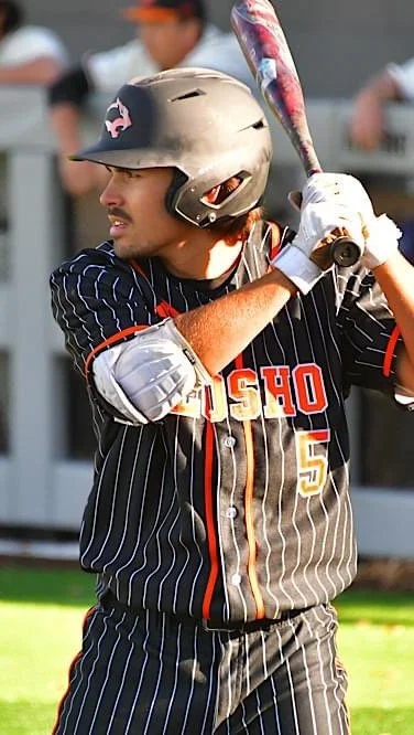 Walk off 2 RBI single for @carson.hilton55 today!! Hilton was a regular in The Lab and @kc_strength_and_conditioning this off season. No surprise he is having a great freshman season at @neoshobaseball.