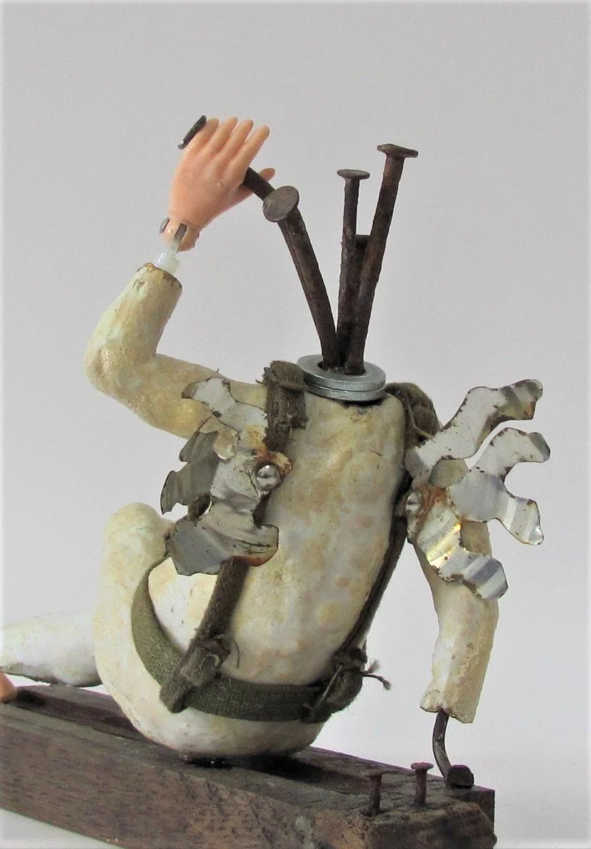 anna-donovan-figurative-ceramic-sculpture-nailed-it (4).jpg