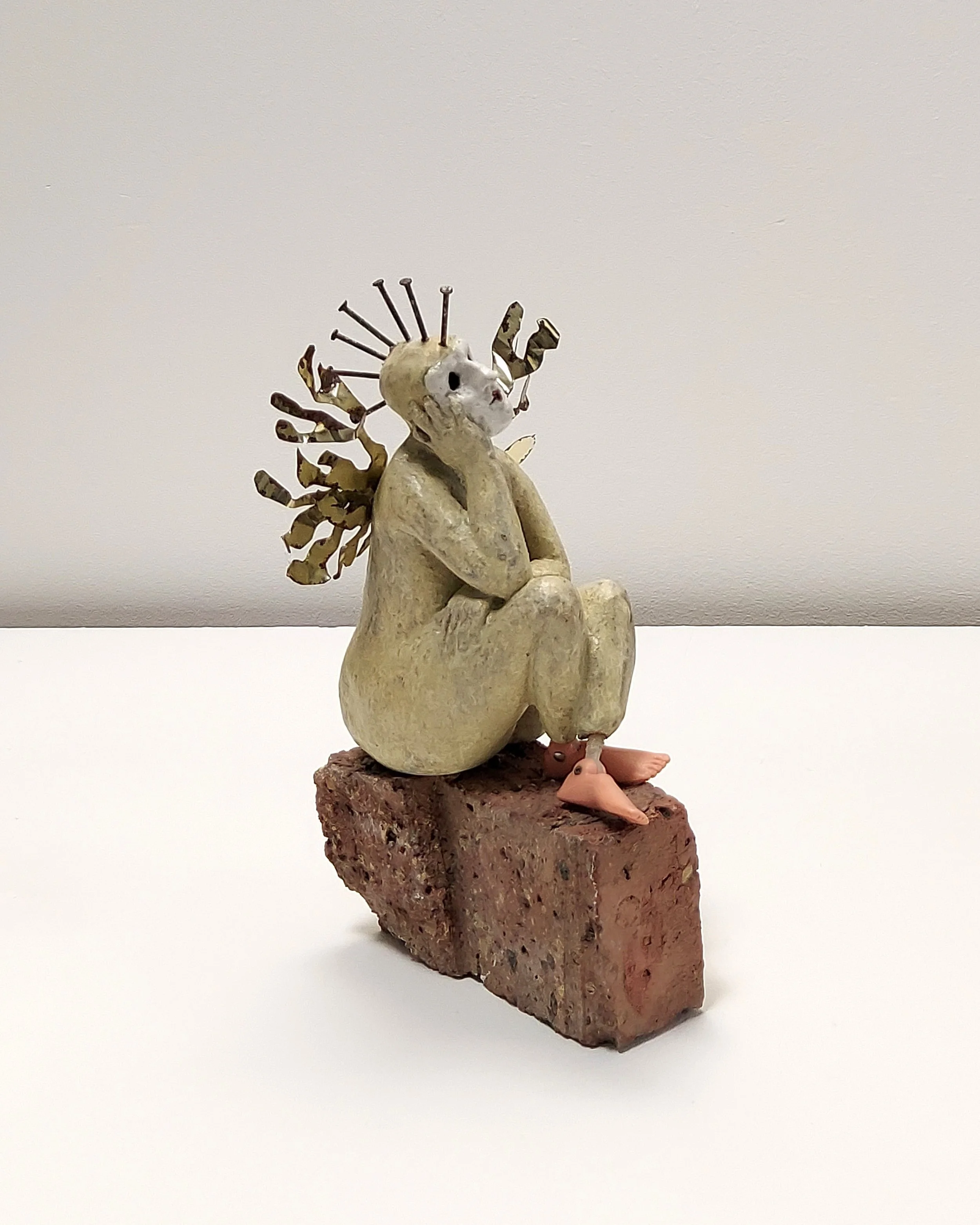 anna-donovan-figurative-ceramic-sculpture-wallflower-daydreaming (2).jpg