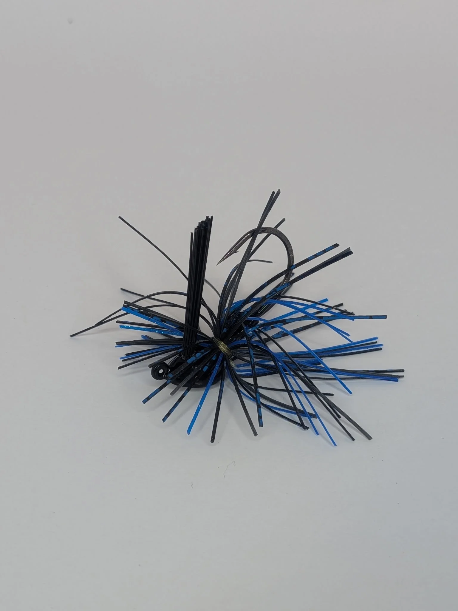 Handmade Black and Blue Heavy Finesse Jig