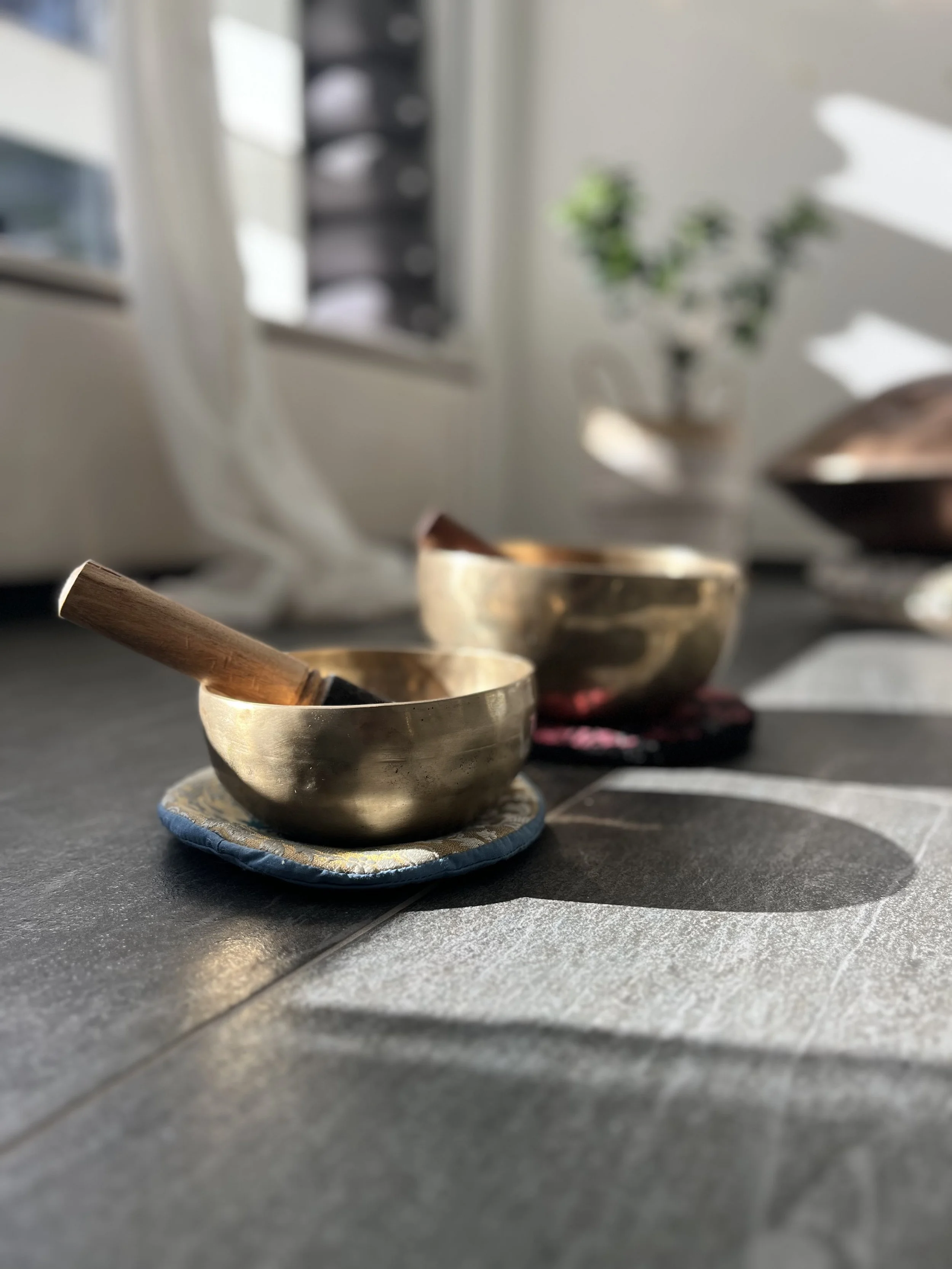 INTUITIVE DANCE &amp; SOUNDHEALING mit Sonja