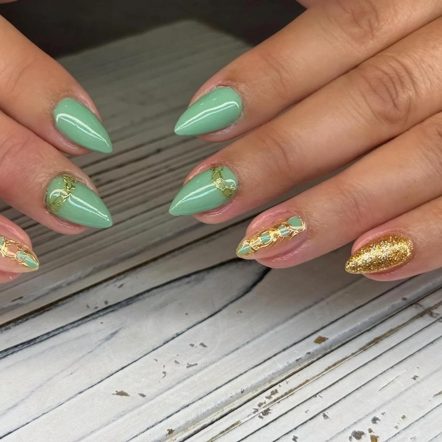 Green gems 
.
.
#RichmondNails #RichmondBCNails #RichmondNailSalon #RichmondBCBeauty #RichmondNailTech #RichmondPedicure #RichmondManicure #RichmondNailDesigns #RichmondNailArtist #RichmondSpa #VancouverNails #VancouverNailSalon #VancouverBeauty #Van