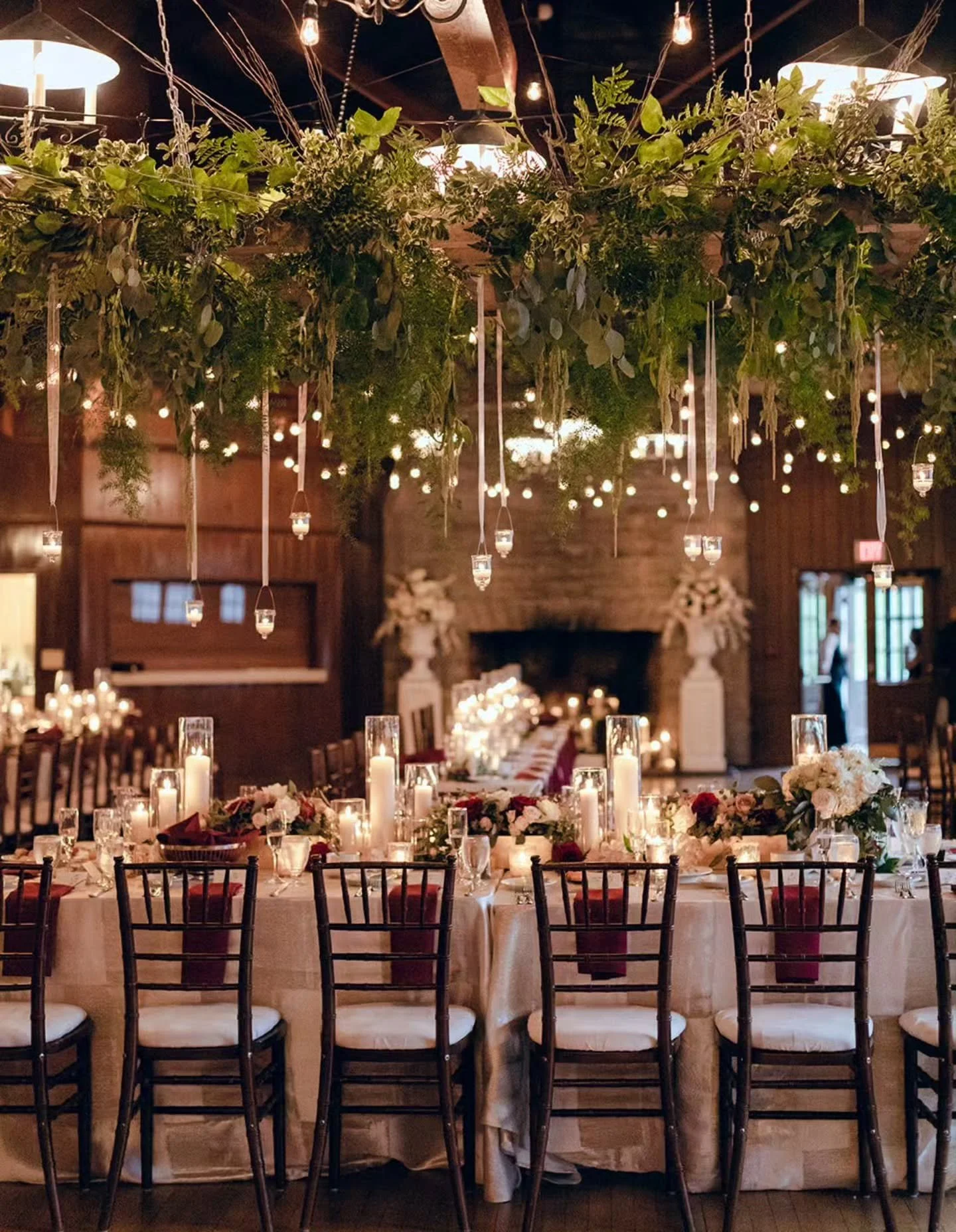 Autumn details that frame &lsquo;I do&rsquo; beautifully ❤️🍁🍂