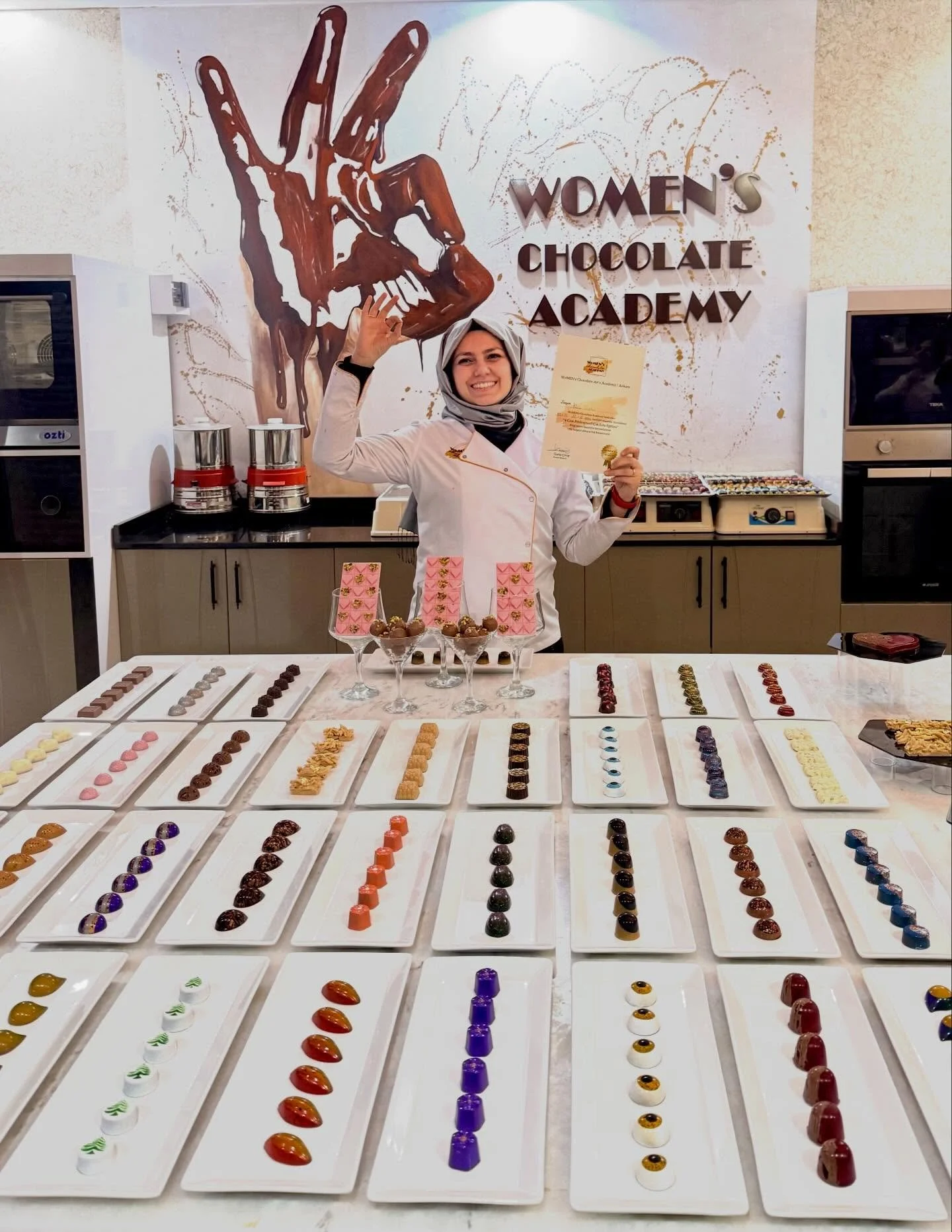 Much&iacute;simas gracias de coraz&oacute;n a todos nuestros clientes por acompa&ntilde;arnos y confiar en nosotros durante 2025. Cada pedido ha sido parte de este dulce camino 🫶🏻🥰🍫