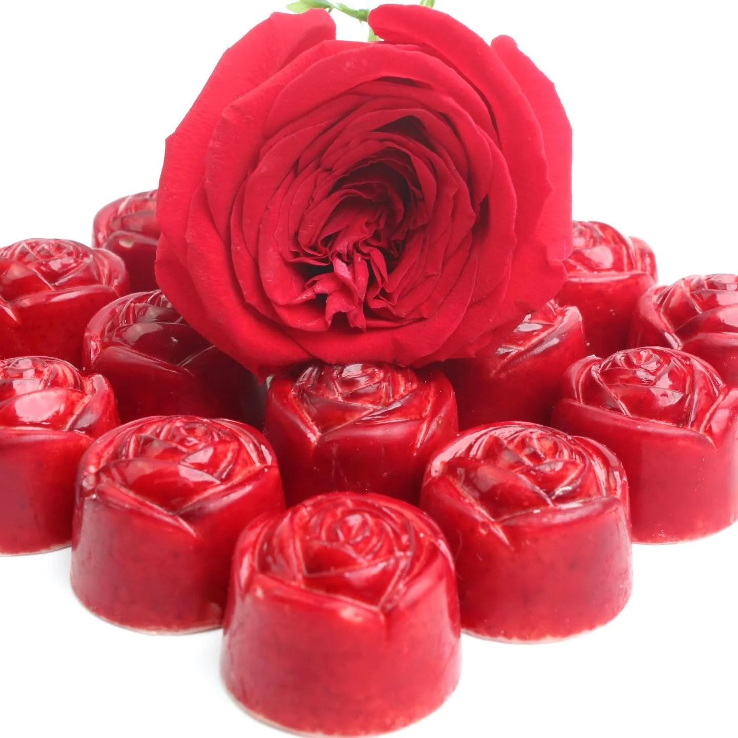 Los bombones de rosas son muy bonitos como el mejor d&iacute;a de Sant Jordi 🌹📖🐉

#santjordi