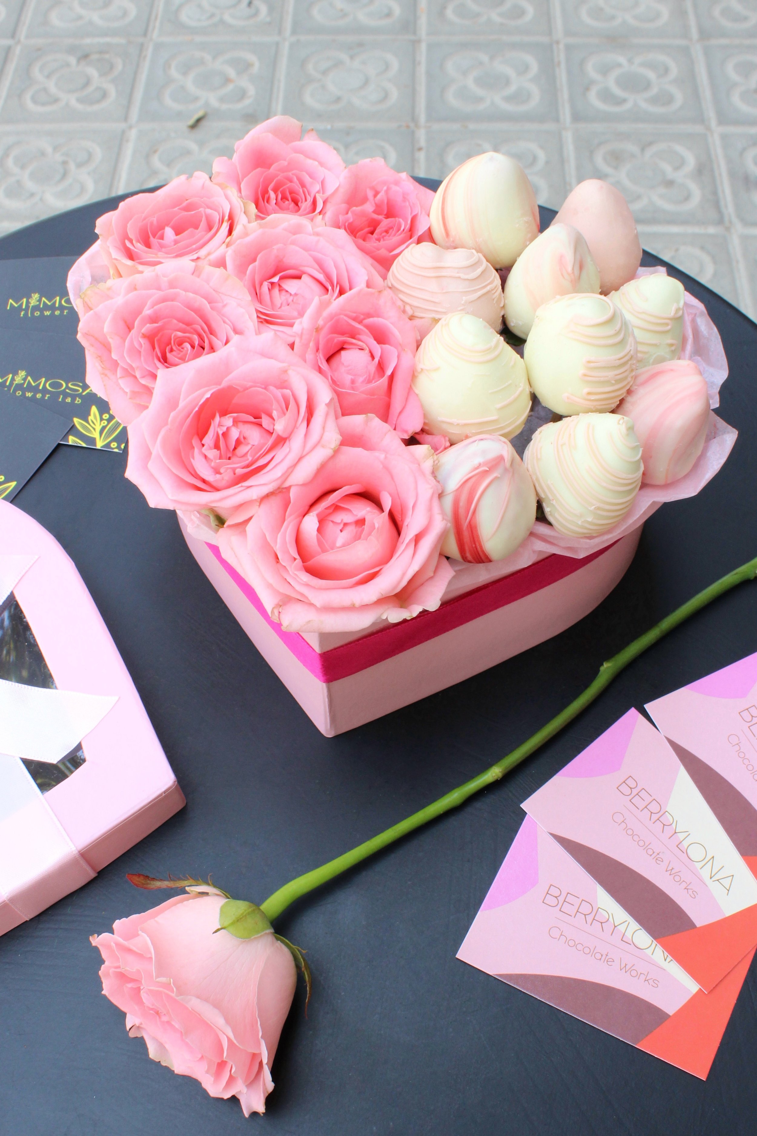 Chocolate Covered Strawberries and Pink Roses in a Heart Box in Barcelona by Berrylona Chocolate Works Perfect For Gift
