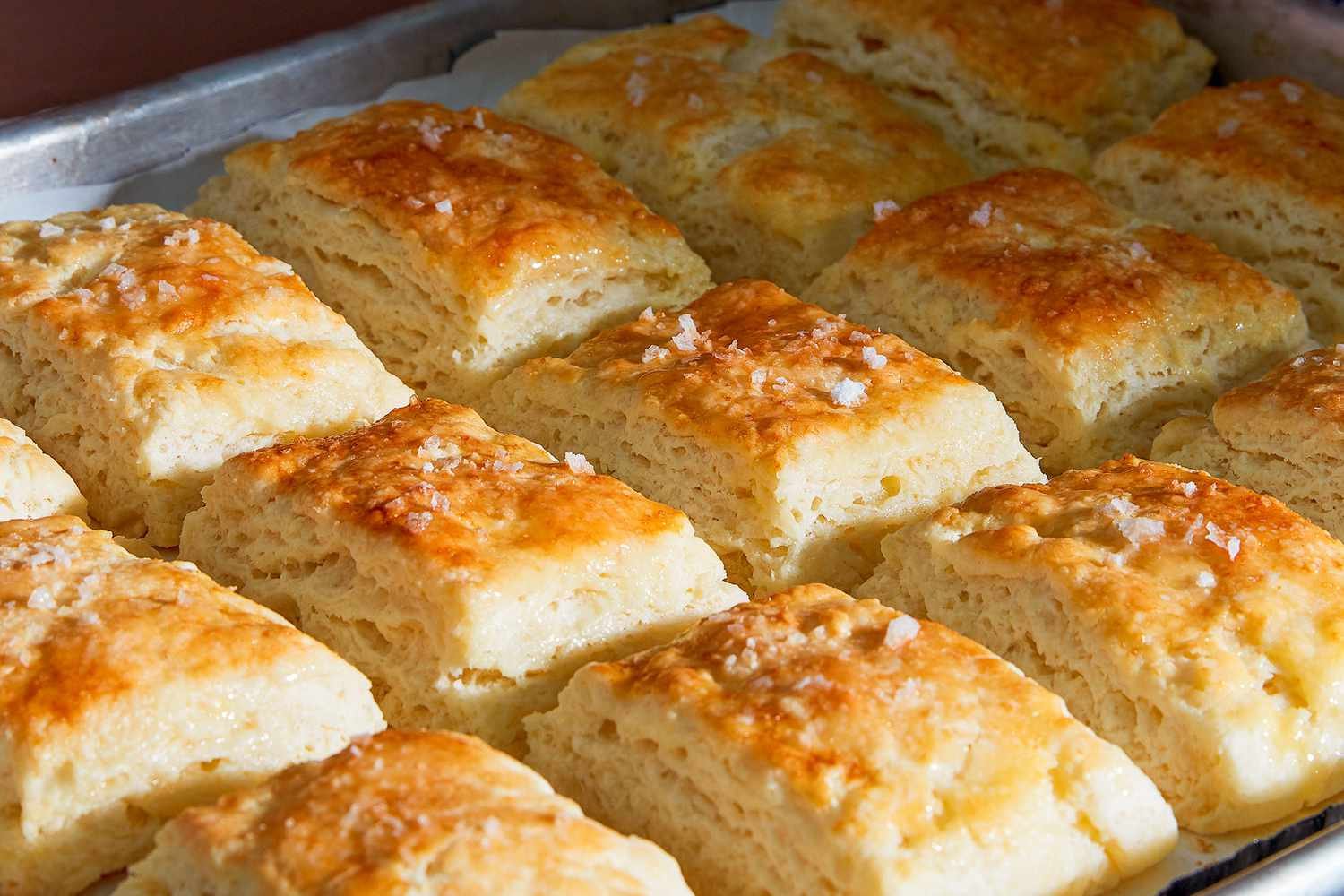 Easy-Buttermilk-Biscuits-FT-RECIPE0123-fc0eec802f434cba9ac932e6e4799eee.jpg