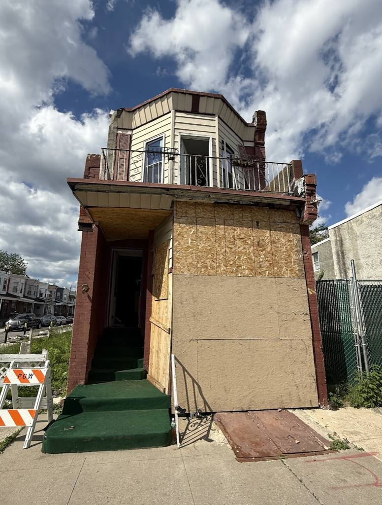 5425 Market St Philadelphia PA 19139 | Mixed Use 1488 Sq Ft with Office / Commercial Zoning for 1st