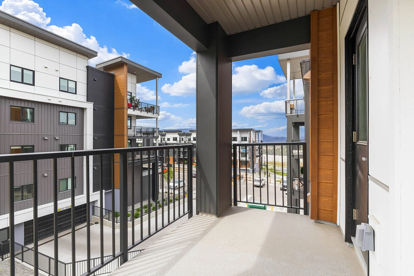 302 - 1111 Frost Road-19.jpg