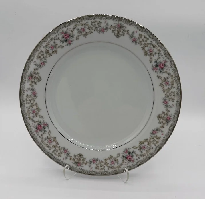 10" Dinner Plate
Available- 8