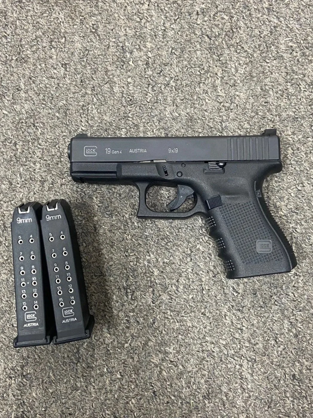 19G42.jpg