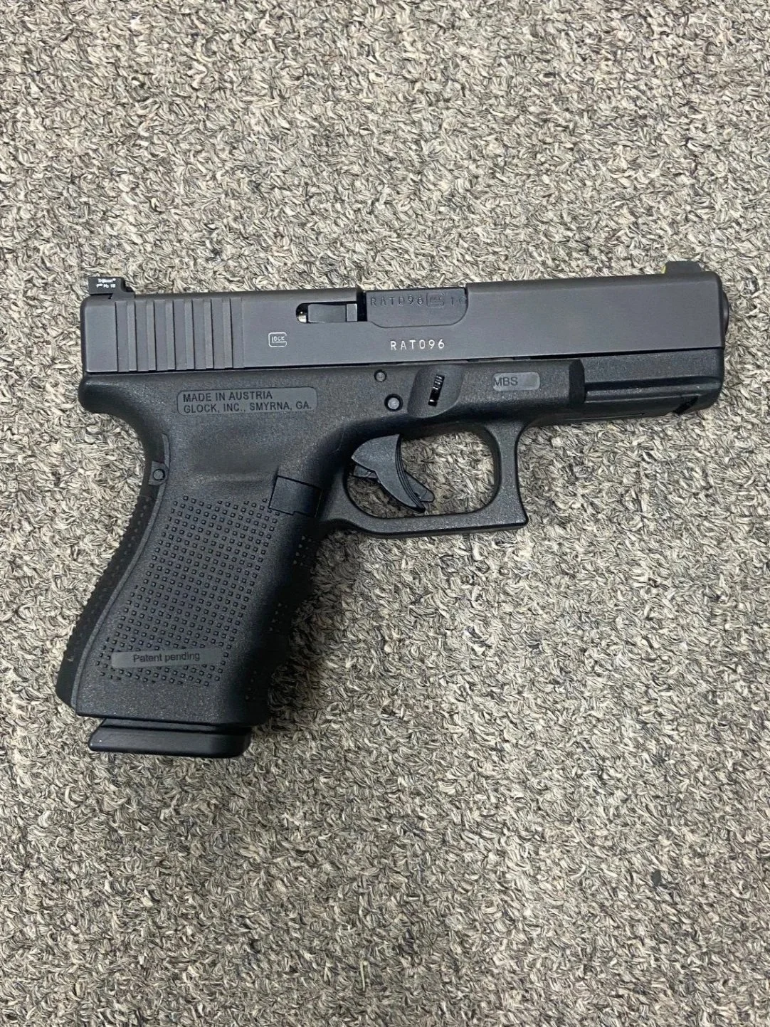 19G4.jpg