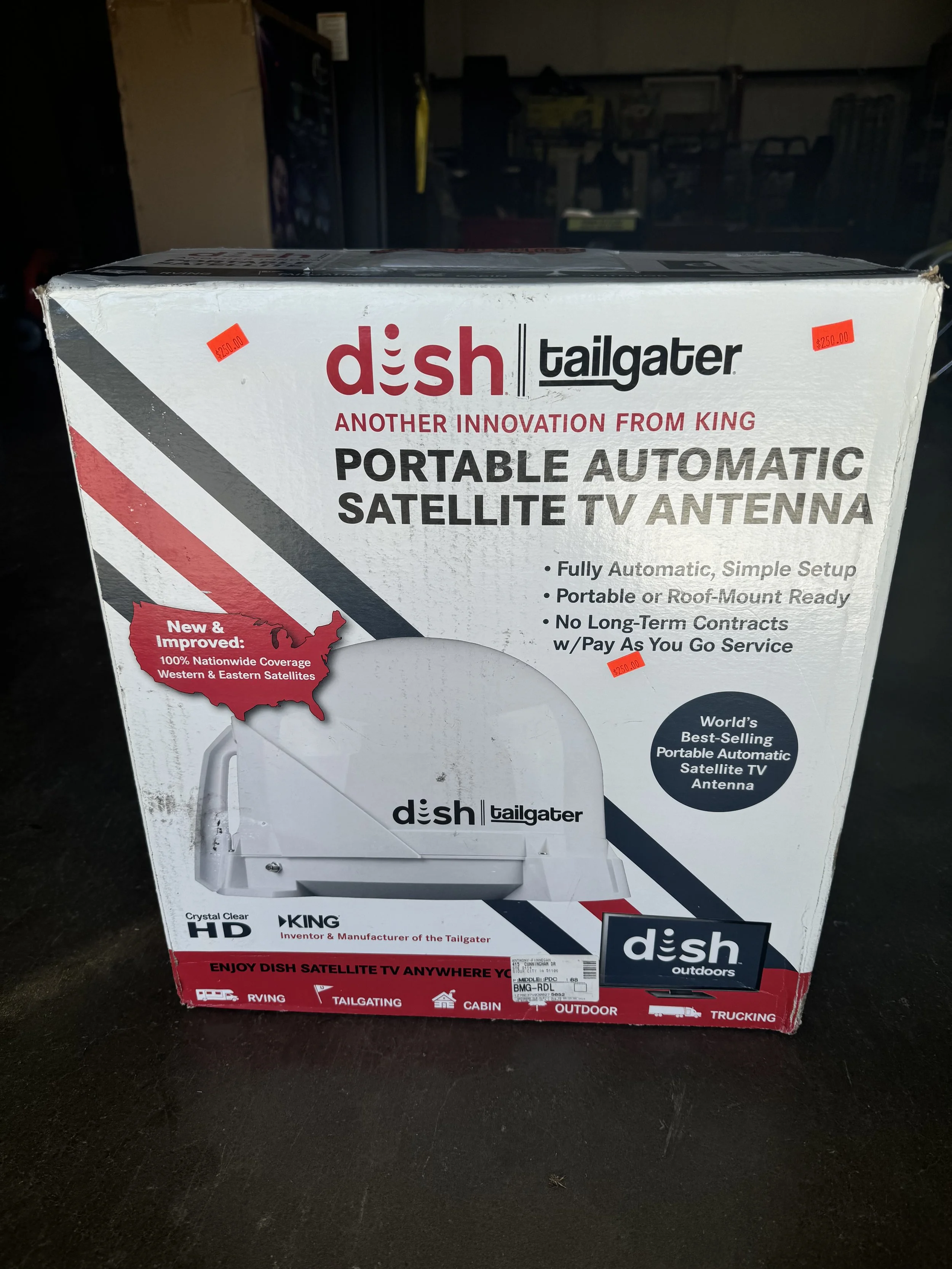 King DISH Tailgater 4 Portable/Roof Mountable Satellite TV Antenna