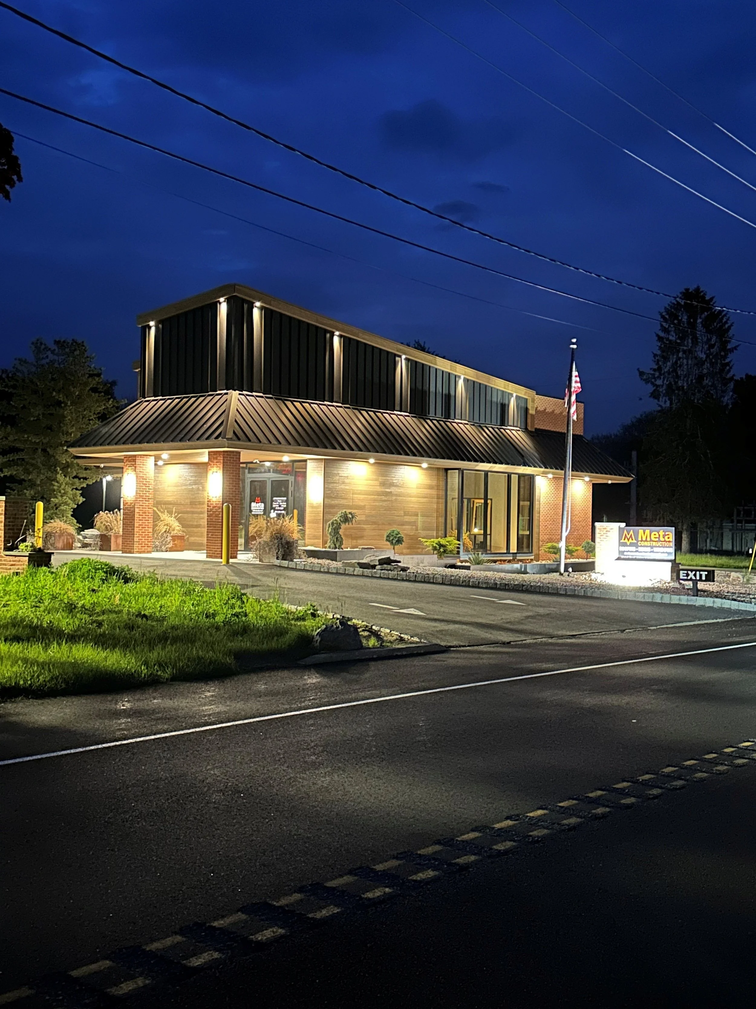 NIGHT PIC-1.jpg