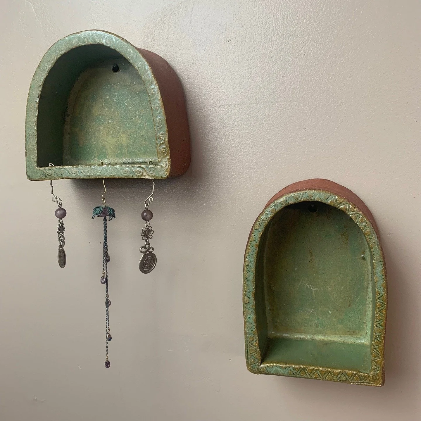 We&rsquo;re so excited to welcome @deborah_bridges_sculpture to Nevada City Frame Shop &amp; Art Gallery for a hands on ceramic workshop .
Personal Altars 🌙
In this workshop, you will shape and assemble small altars using slab-building techniques, c