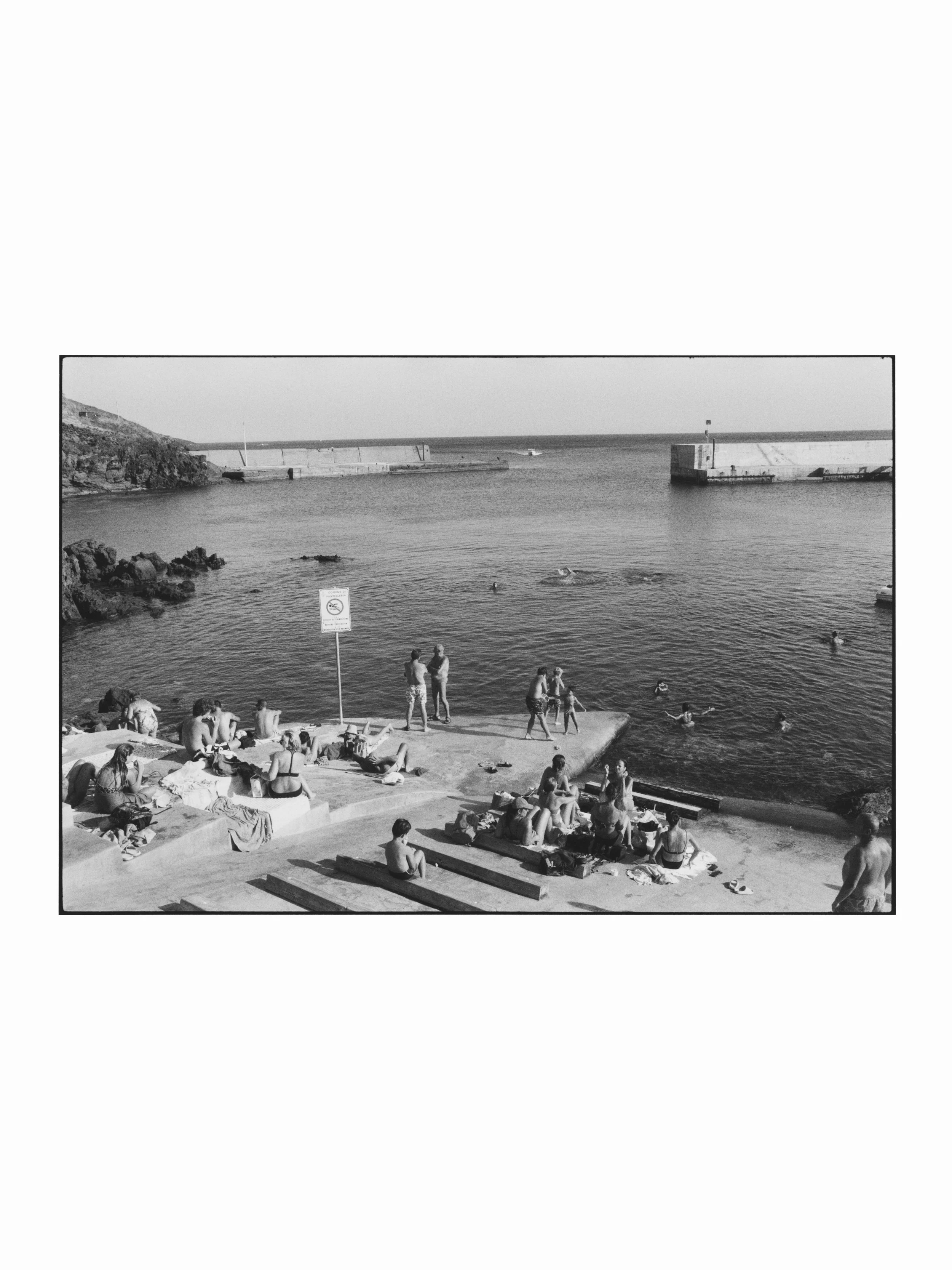 Bagno Al Porto, Scauri