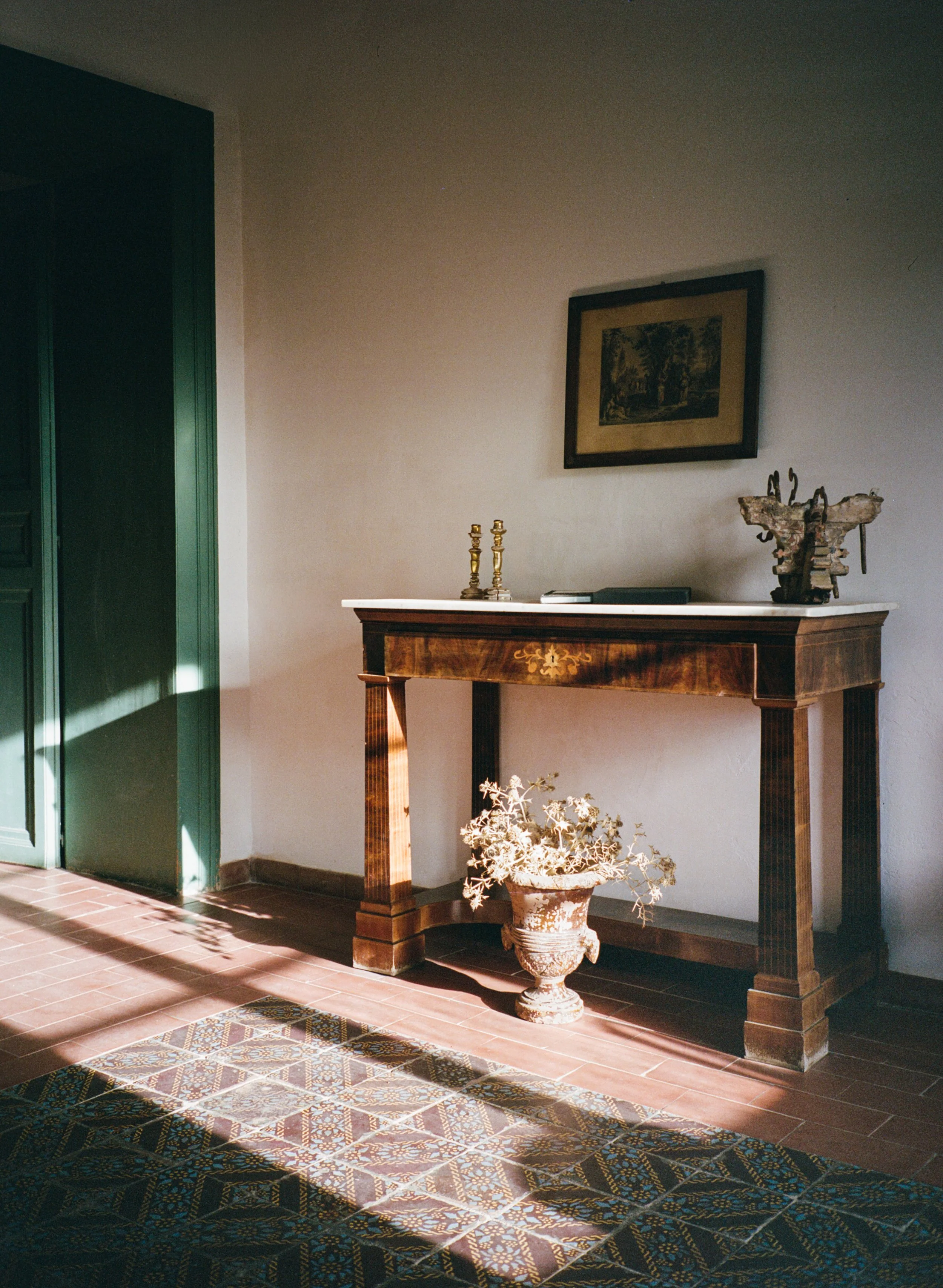 VillaCatalfamo_Analog_RoschattAnna-2.jpg