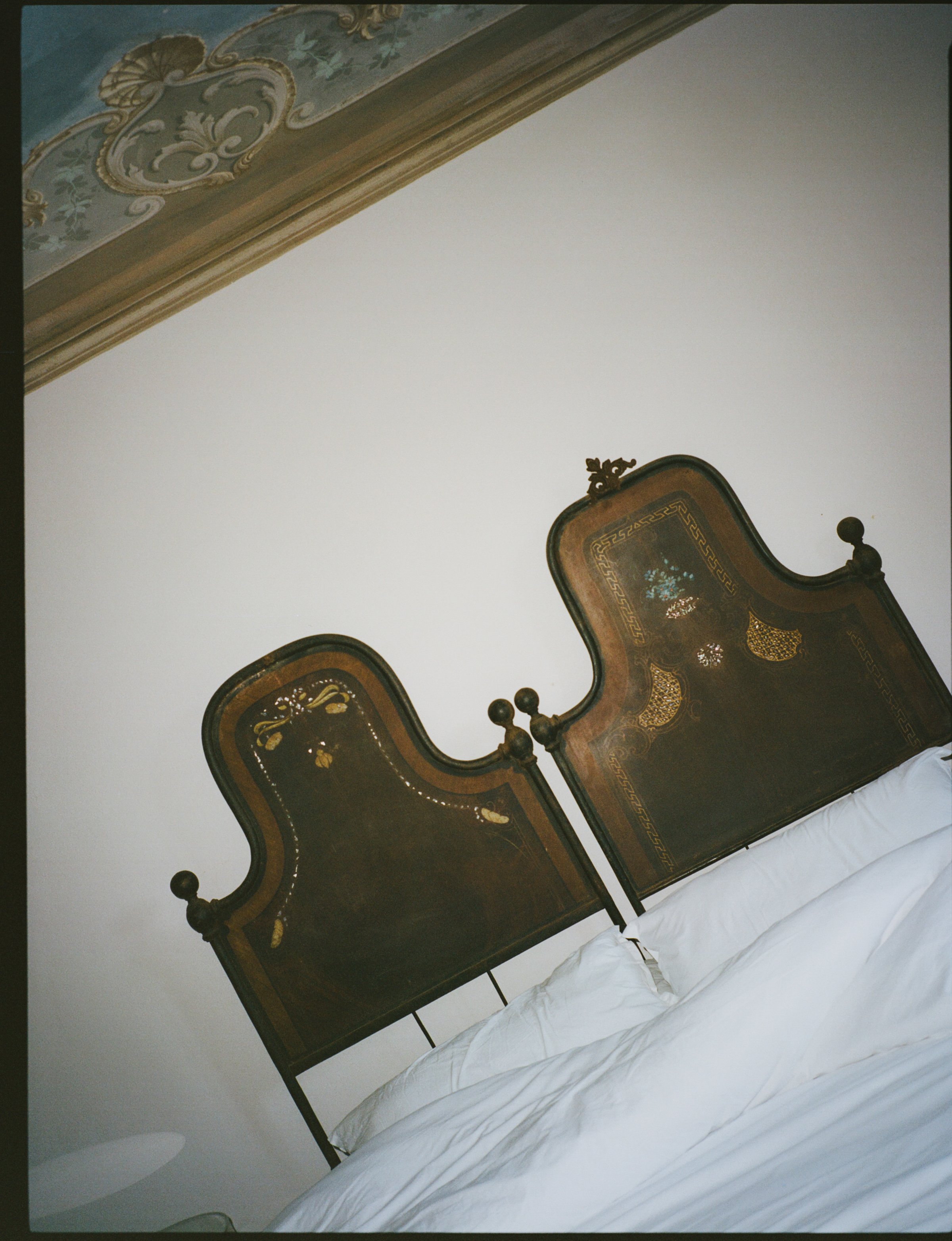BorgoSantAngelo_RoschattAnna_Analog-2.jpg