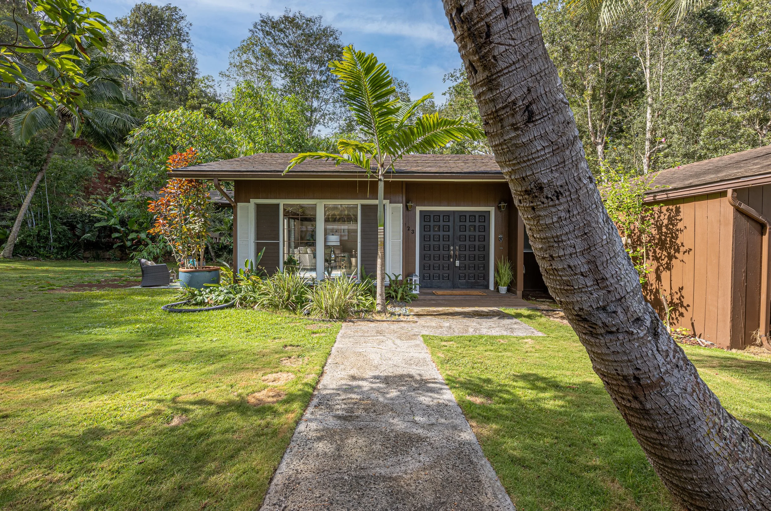 Waikalani Woodlands Home Sold
