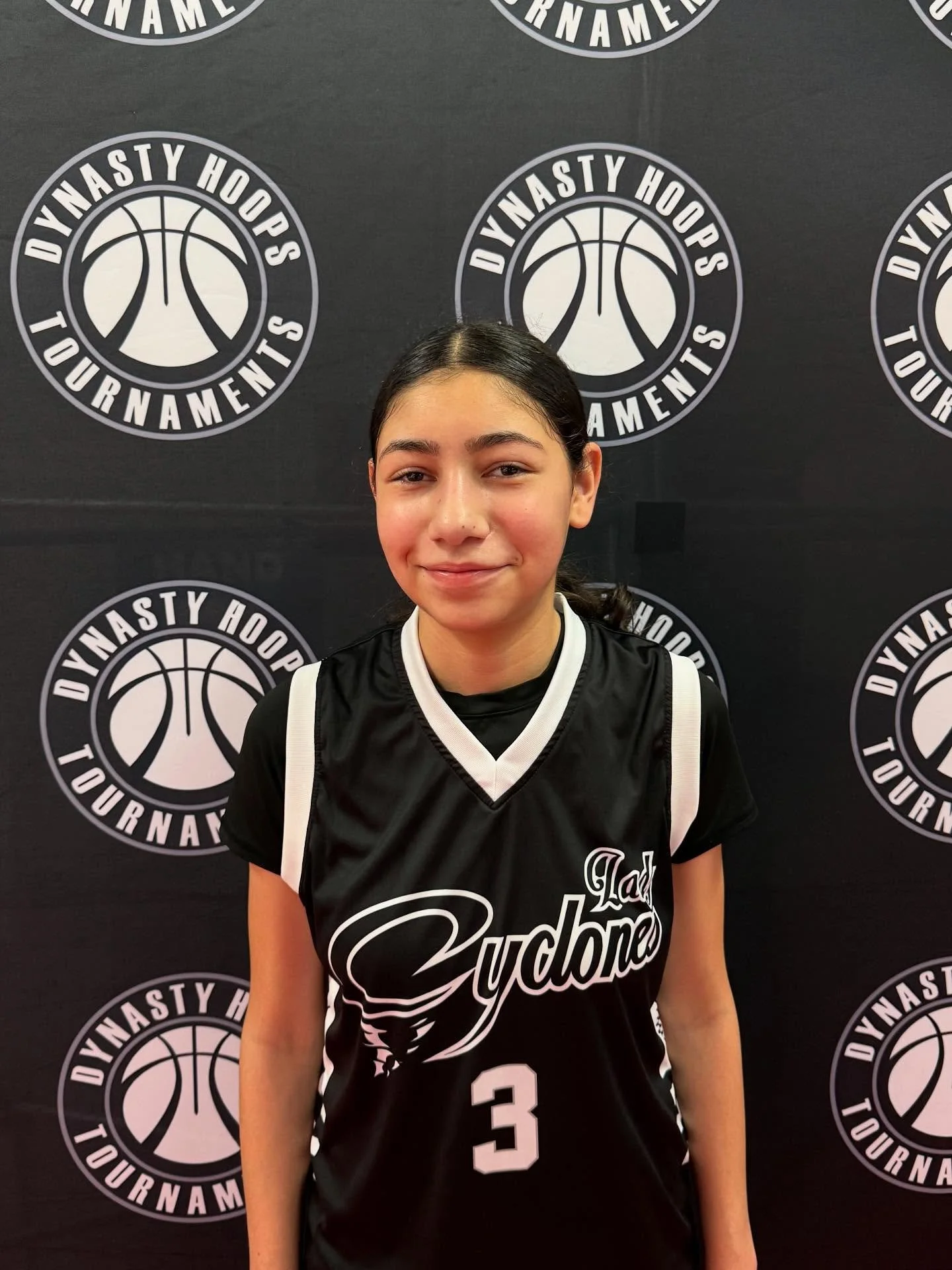 PLAYER OF THE GAME! 🏀

Jomelys Colon

12 Pts
10 Reb
2 Ast
3 Stl
6 Blk

The Lady Cyclones Def. Premier 53-8

Jomelys is a walking double-double every game. A prolific rebounder that isn&rsquo;t afraid to be aggressive and attack the basket. 

#Dynast