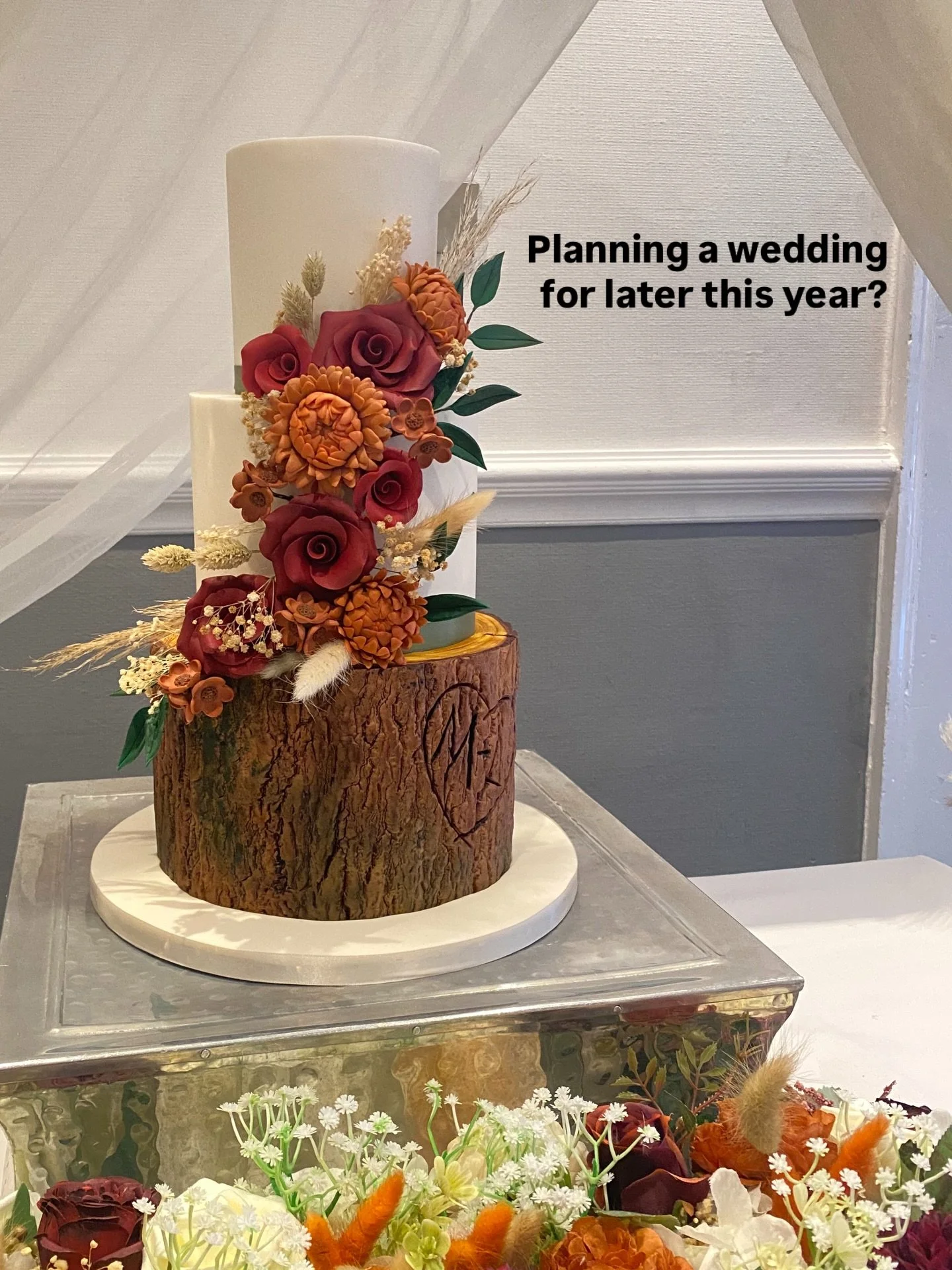 Planning a wedding for later this year and still looking for your dream cake maker? 
Did you know that my absolute favourite season of all time was Autumn and that I have made countless wedding cakes in this season? 
Each one being as different, full