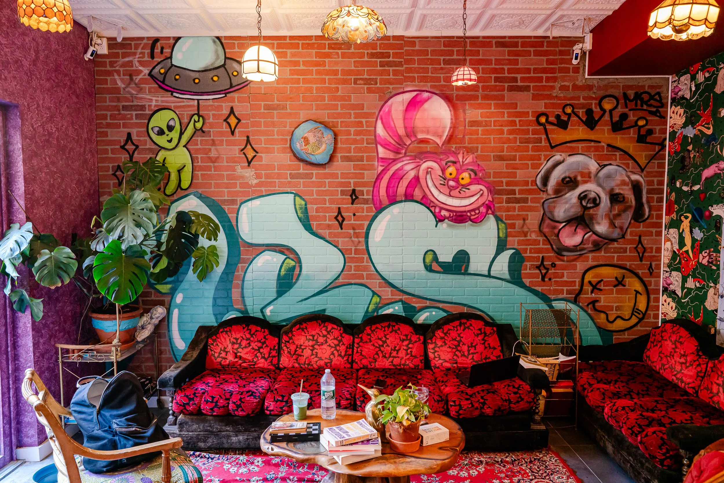 Kosmic Community Anti Bar & Coffee Shop