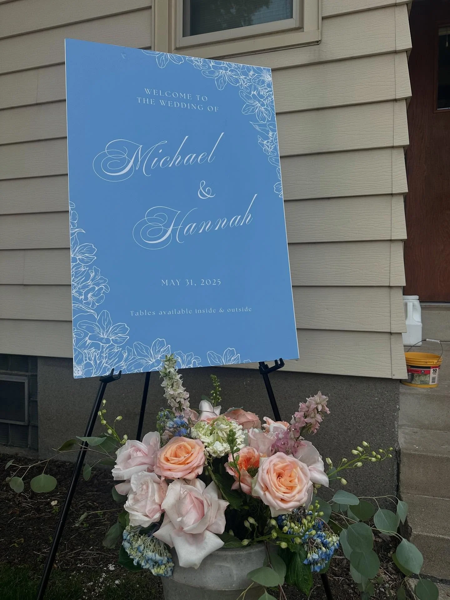 Still smiling thinking about Michael &amp; Hannah&rsquo;s dreamy &ldquo;I do.&rdquo; 💍✨

From the beautiful ceremony to the joy-filled dance floor, every moment of their special day radiated love, laughter, and intentional beauty. Watching their vis