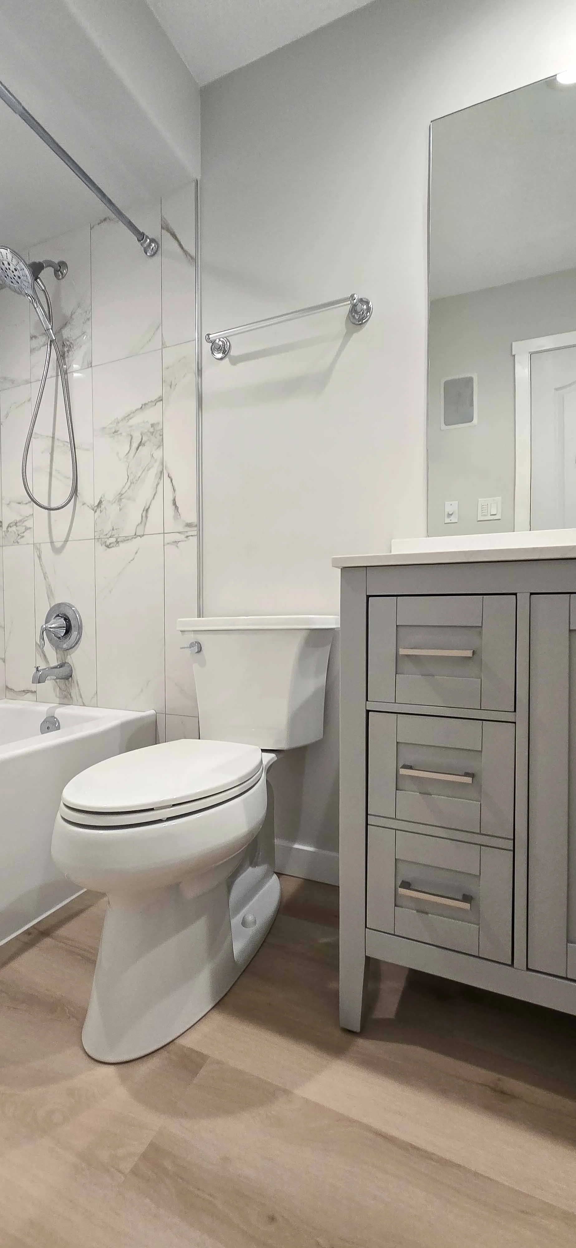 Minor Bathroom Upgrades-3.jpg