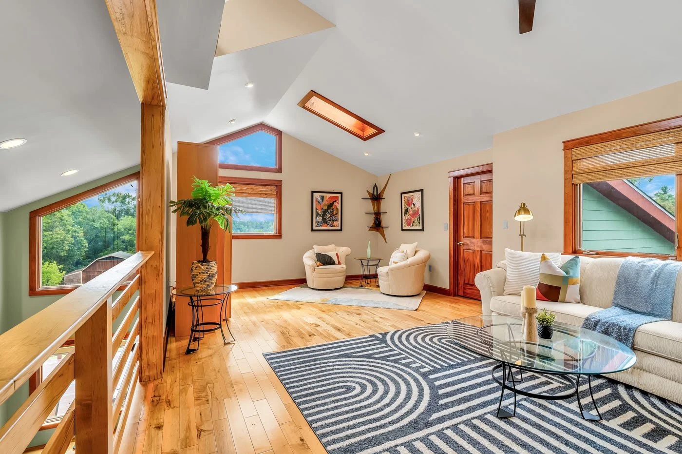 Real Estate photography of en suite space in luxury home