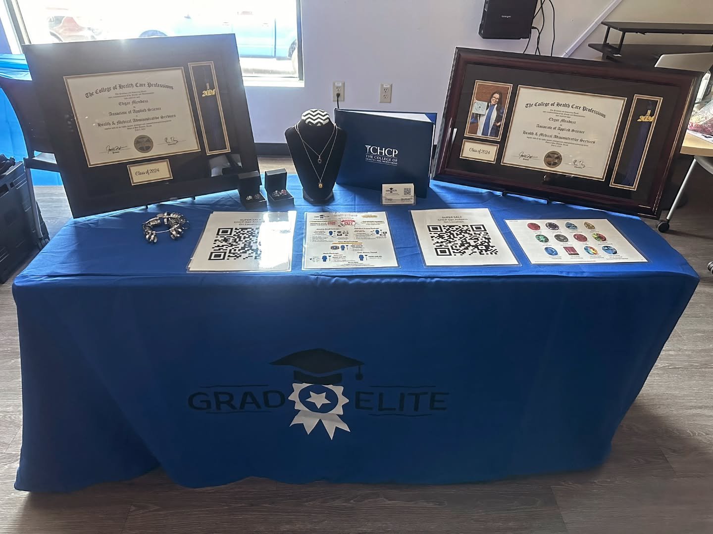🎓 Grad Elite is On Campus at CHCP San Antonio North! 🎓
We&rsquo;re here with exclusive specials for graduates &ndash; but only for a limited time! 🎁✨
Stop by and take advantage of these amazing deals while they last. 💥

📍 Location: CHCP San Anto
