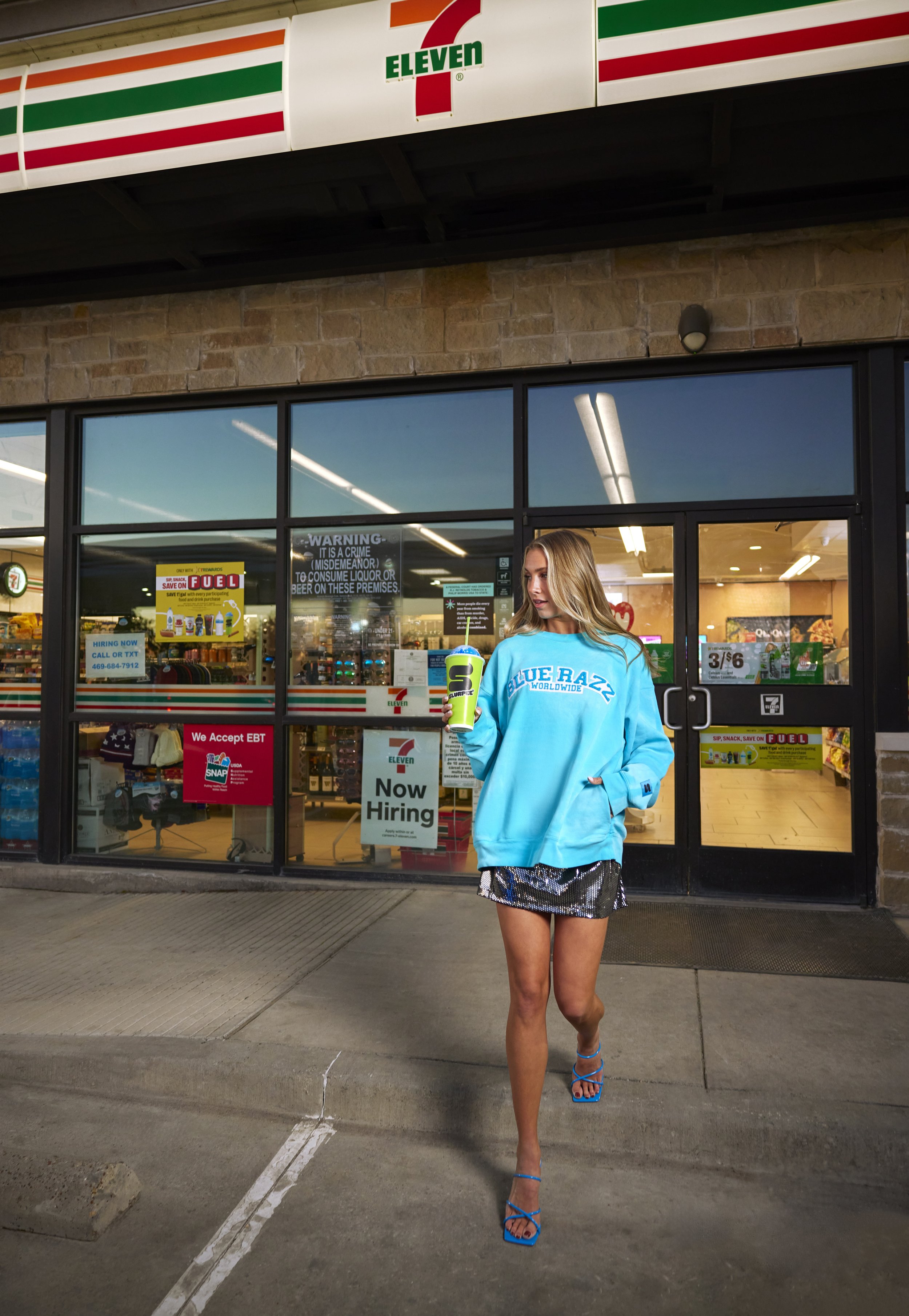 7Eleven_01_Storefront-Blue Razz_0746.jpeg