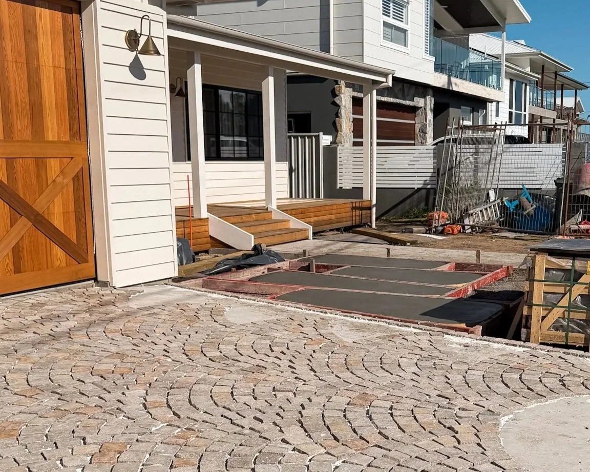 Low Maintenance Material Selection in Landscaping: Benefits and Ideas